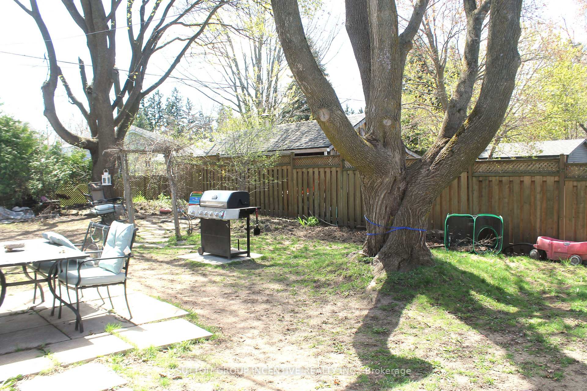 Photo 19 of 147 Codrington Street, Barrie, Codrington — HOMEH