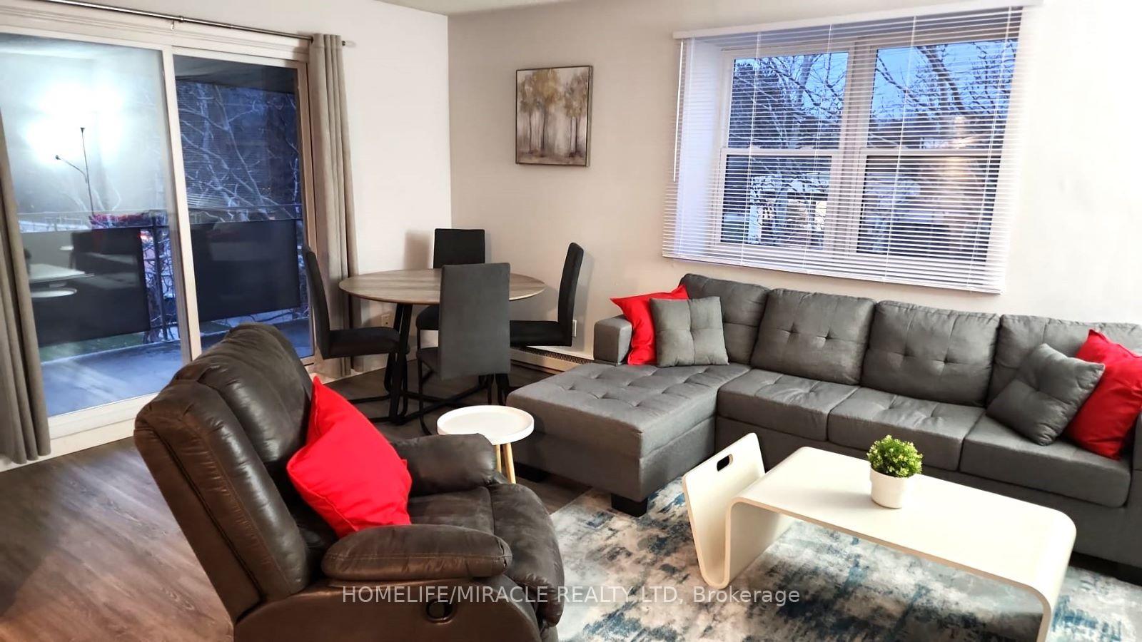 Photo 6 of Unit Unit 5 Level 1, 87 westmount Road N, Waterloo — HOMEH