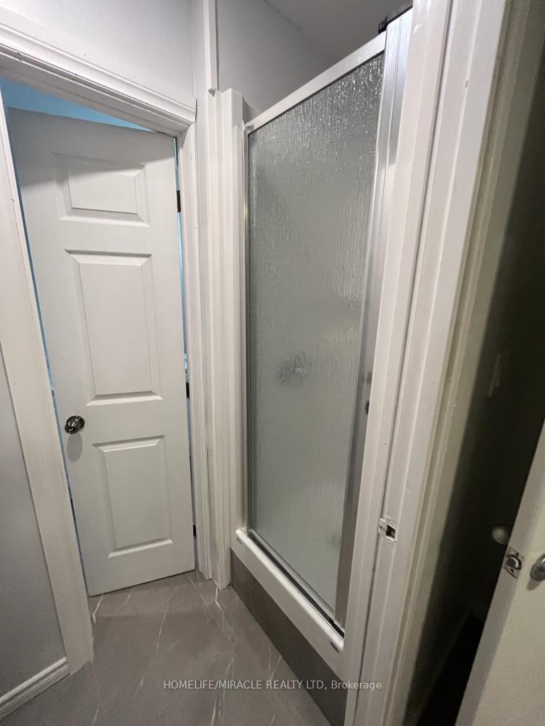 Photo 17 of Unit Unit 5 Level 1, 87 westmount Road N, Waterloo — HOMEH