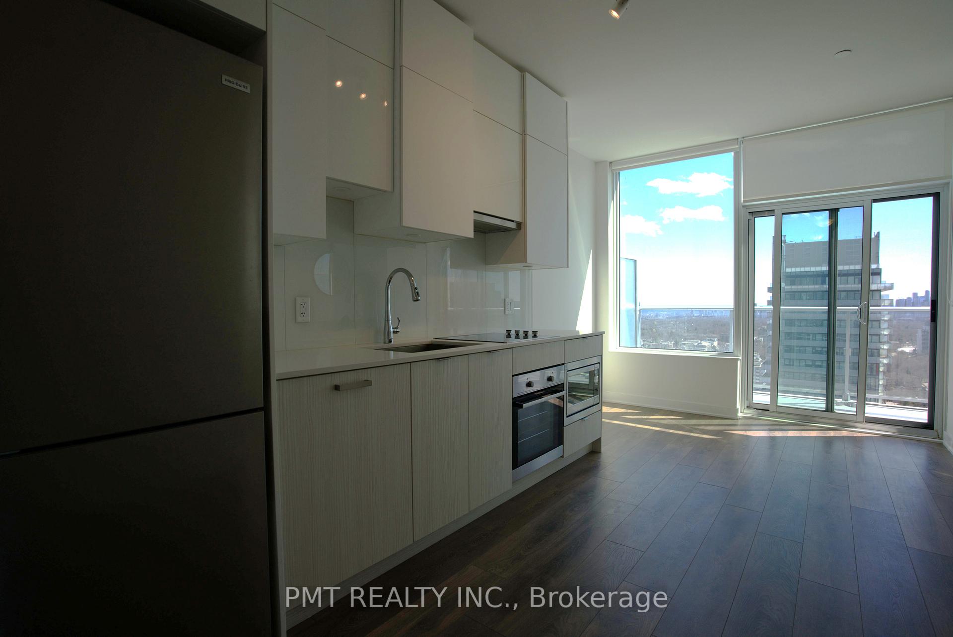 Photo 4 of Unit PH09, 195 Redpath Avenue, Toronto, Mount Pleasant West — HOMEH