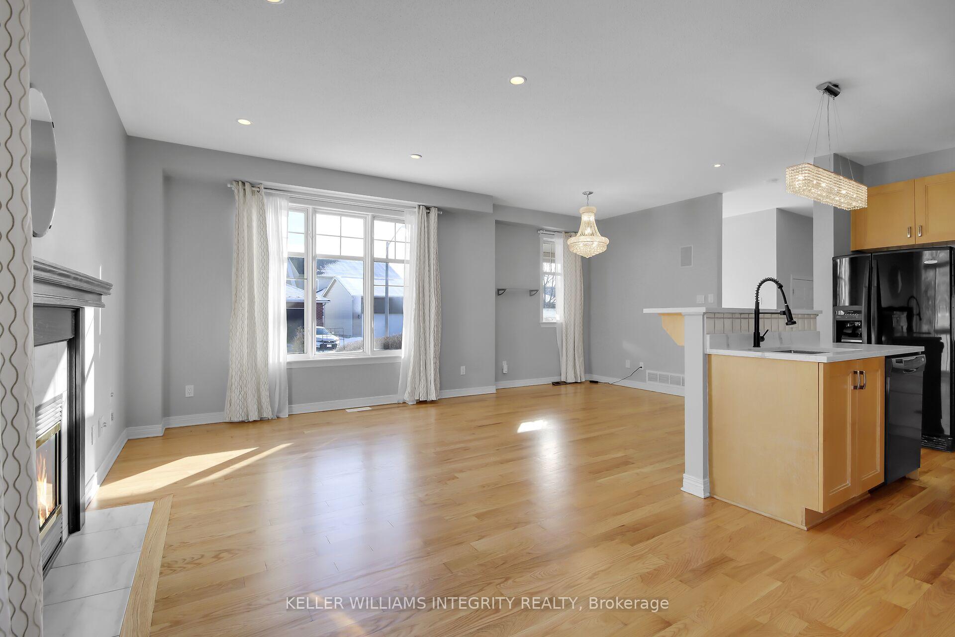 Photo 11 of 501 Devonwood Circle, Ottawa, Blossom Park/Kemp Park/Findlay Creek — HOMEH