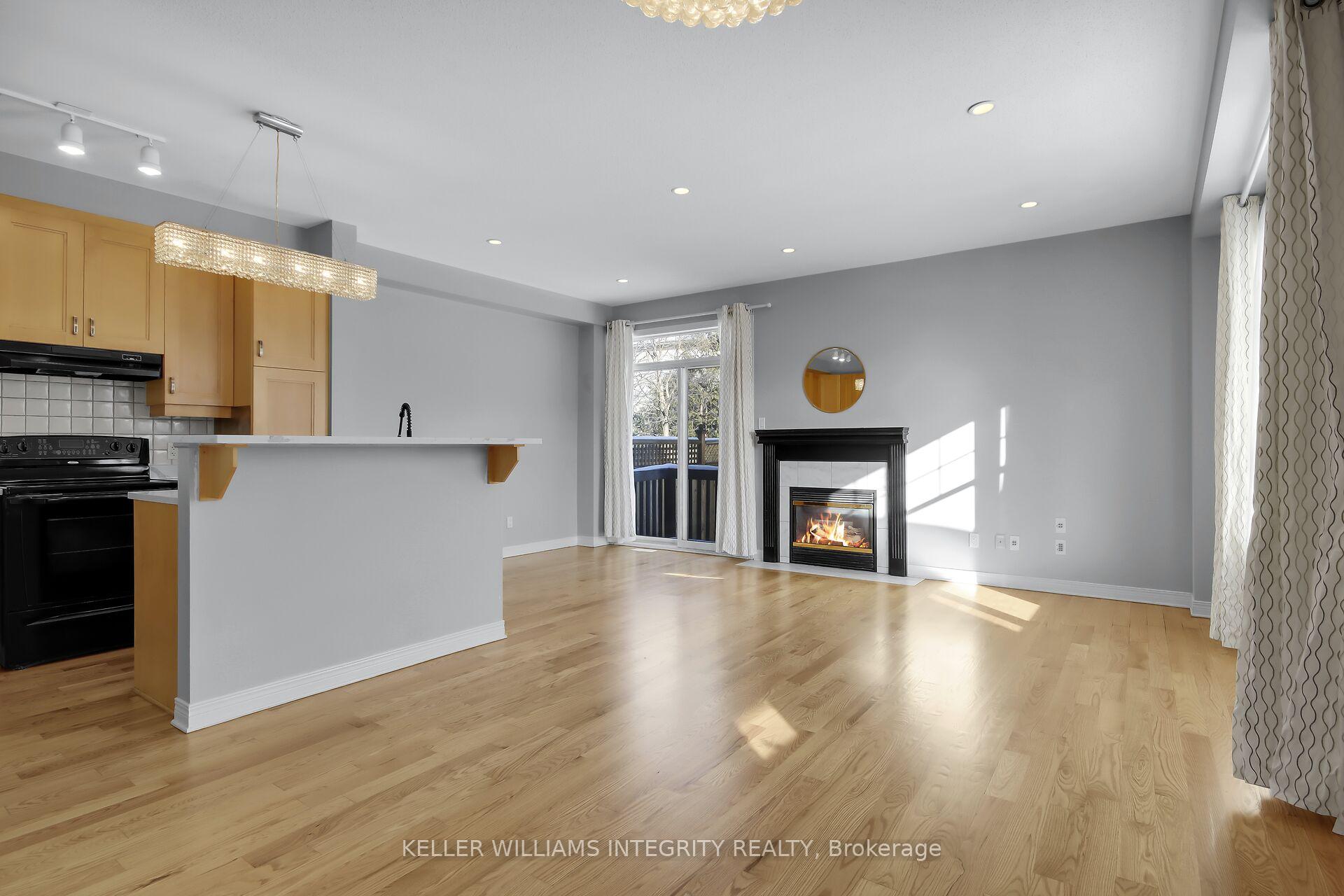 Photo 12 of 501 Devonwood Circle, Ottawa, Blossom Park/Kemp Park/Findlay Creek — HOMEH