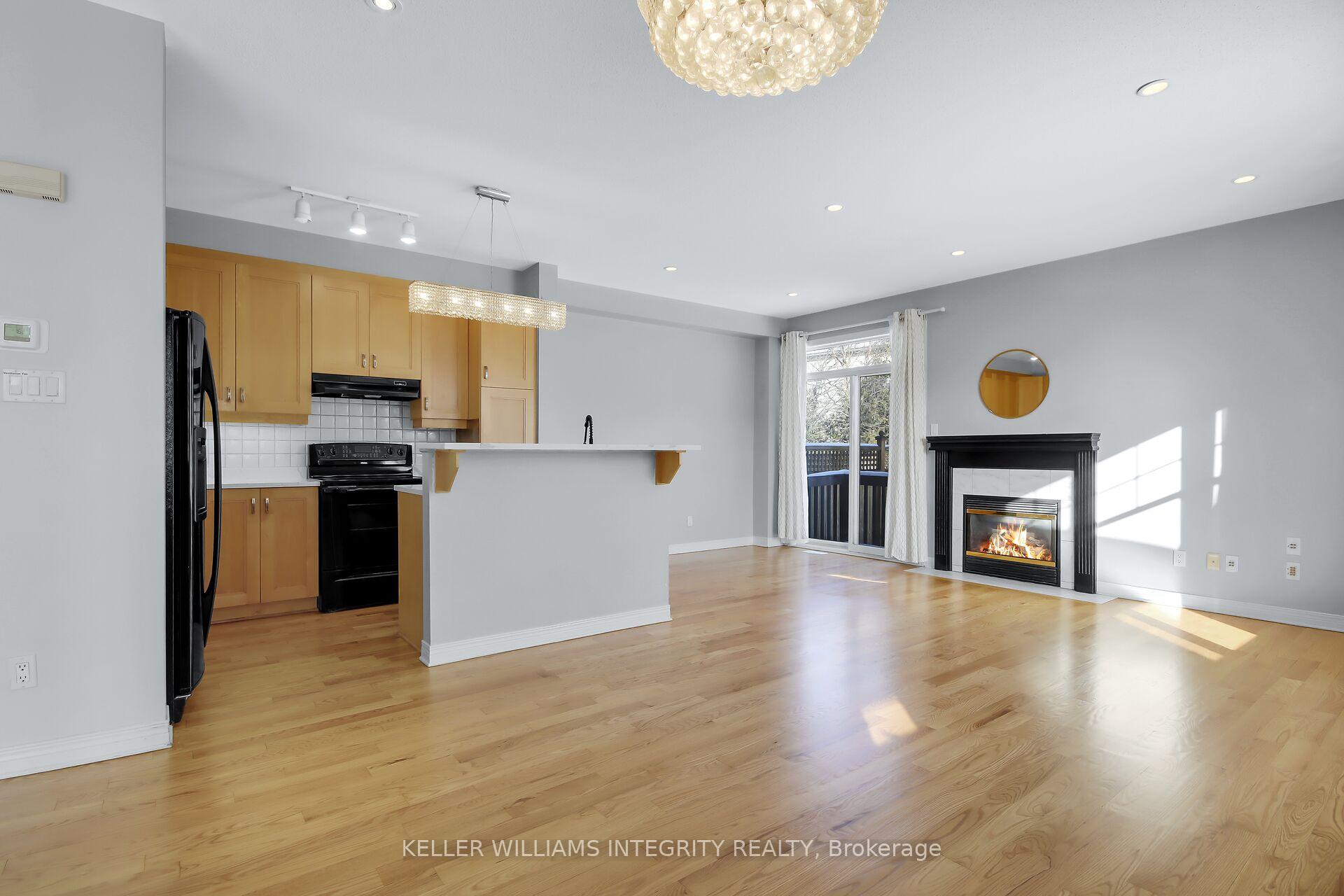 Photo 13 of 501 Devonwood Circle, Ottawa, Blossom Park/Kemp Park/Findlay Creek — HOMEH