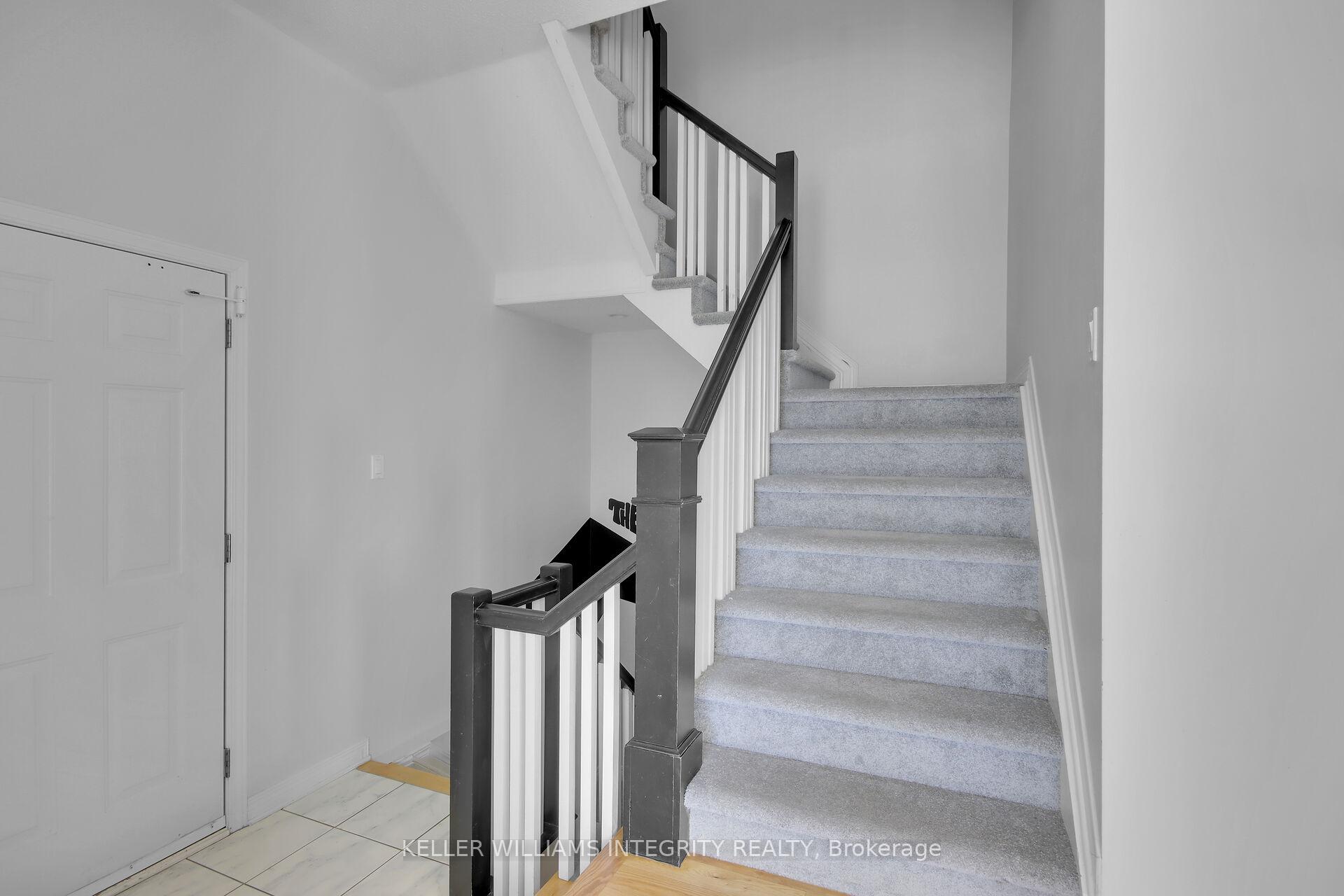 Photo 19 of 501 Devonwood Circle, Ottawa, Blossom Park/Kemp Park/Findlay Creek — HOMEH