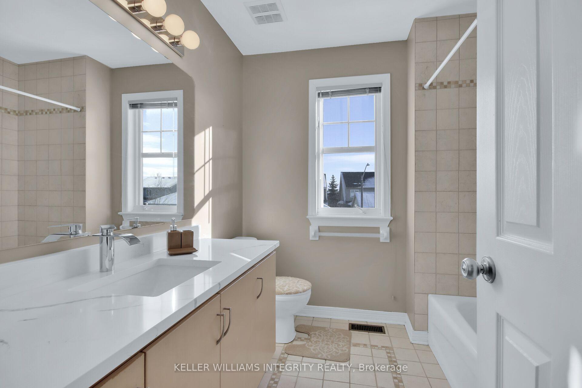 Photo 20 of 501 Devonwood Circle, Ottawa, Blossom Park/Kemp Park/Findlay Creek — HOMEH