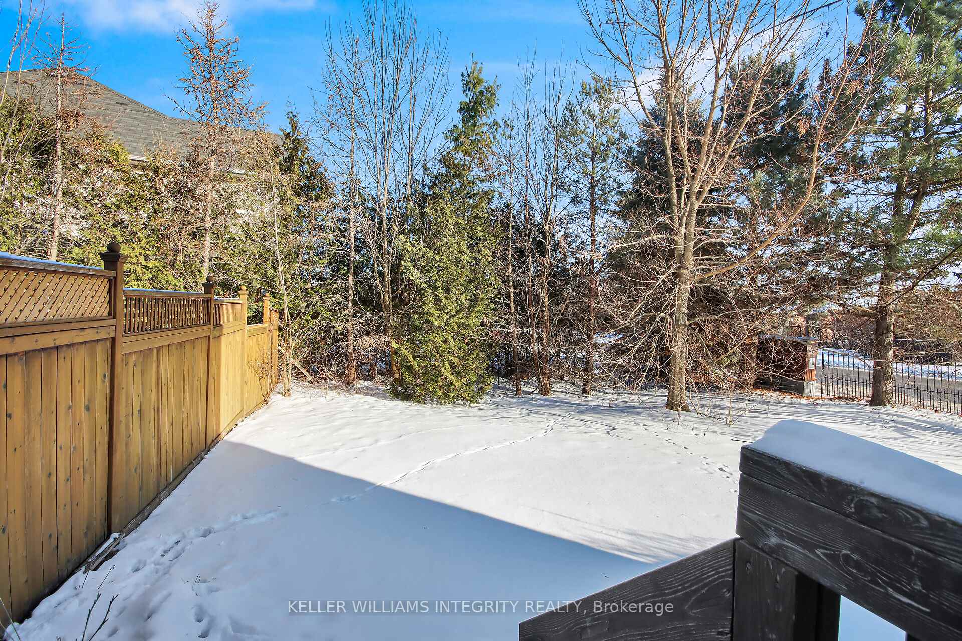 Photo 37 of 501 Devonwood Circle, Ottawa, Blossom Park/Kemp Park/Findlay Creek — HOMEH