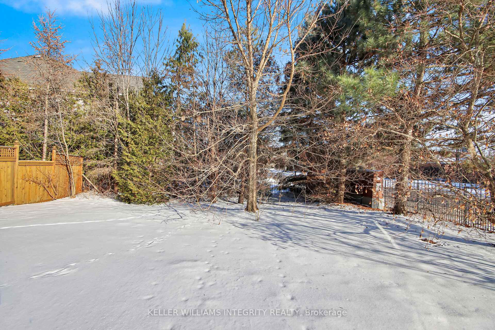 Photo 39 of 501 Devonwood Circle, Ottawa, Blossom Park/Kemp Park/Findlay Creek — HOMEH