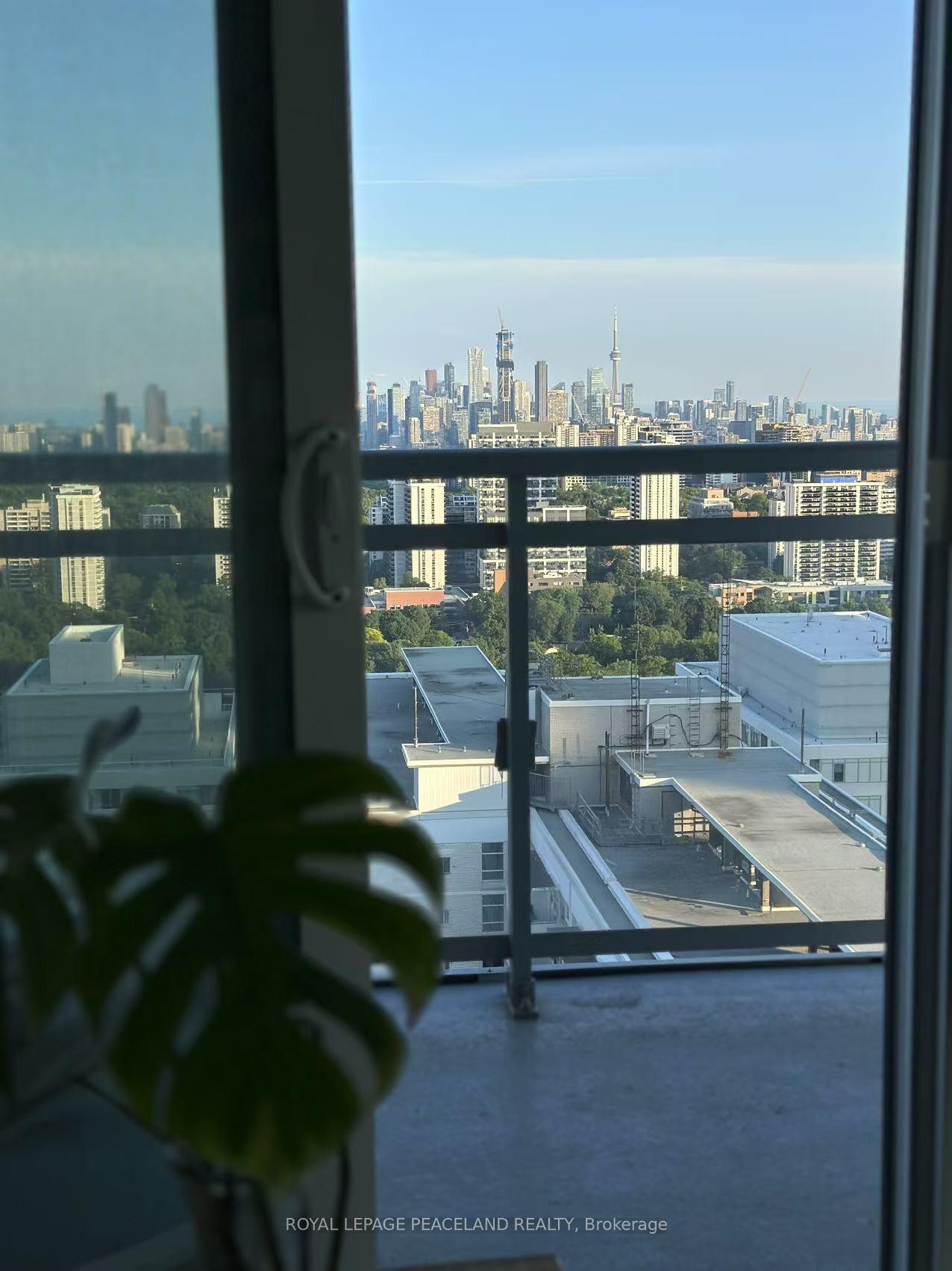 Photo 19 of Unit 3218, 98 Lillian Street, Toronto, Mount Pleasant West — HOMEH