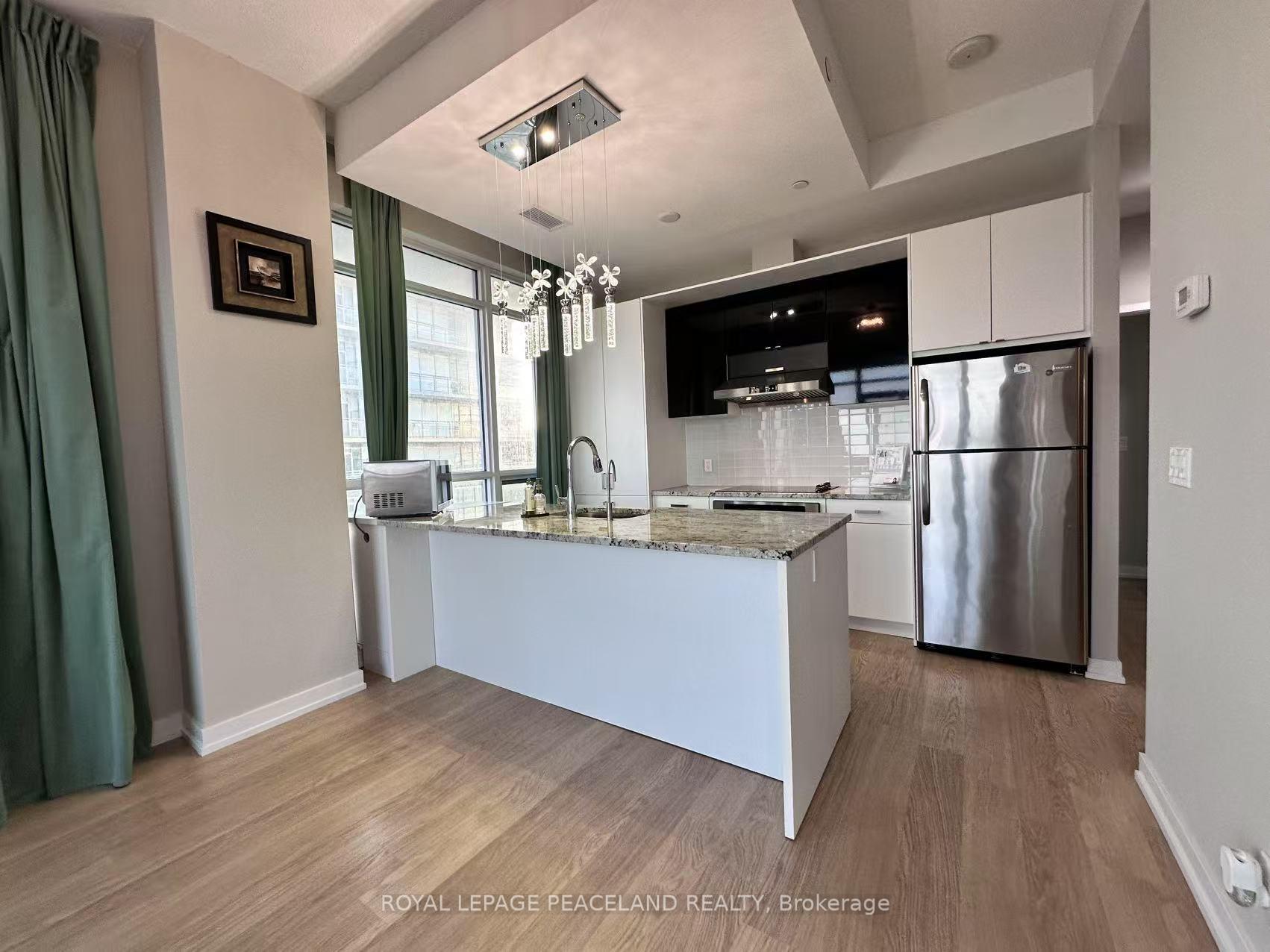 Photo 13 of Unit 3218, 98 Lillian Street, Toronto, Mount Pleasant West — HOMEH