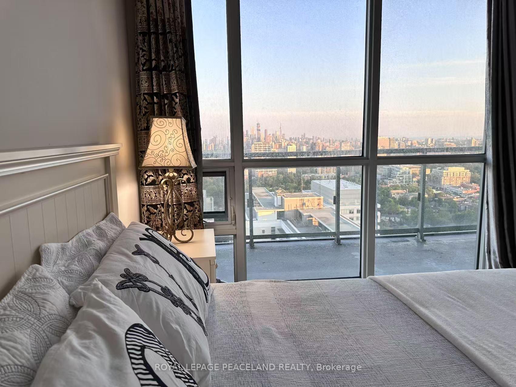 Photo 18 of Unit 3218, 98 Lillian Street, Toronto, Mount Pleasant West — HOMEH