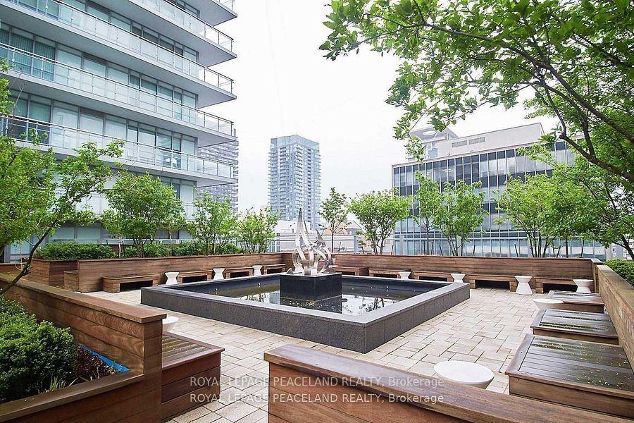 Photo 8 of Unit 3218, 98 Lillian Street, Toronto, Mount Pleasant West — HOMEH