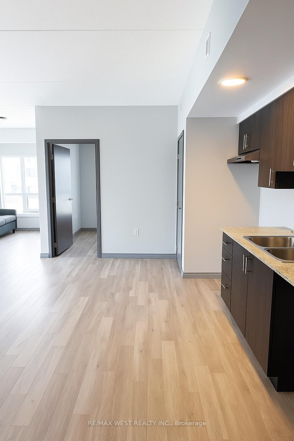 Photo 1 of Unit PH601, 275 Larch Street, Waterloo, Lakeshore Village — HOMEH
