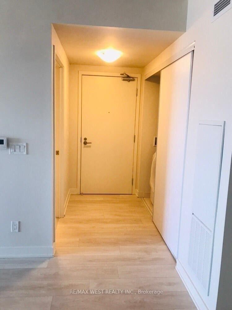 Photo 9 of Unit 1606, 6 Sonic Way, Toronto, Flemingdon Park — HOMEH
