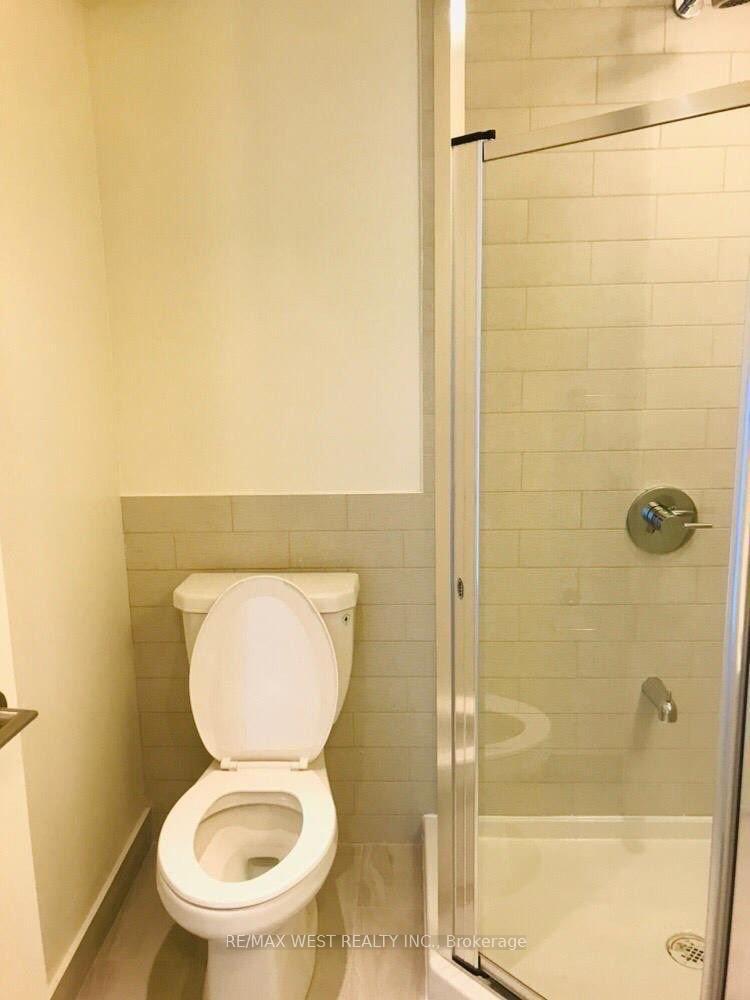 Photo 6 of Unit 1606, 6 Sonic Way, Toronto, Flemingdon Park — HOMEH