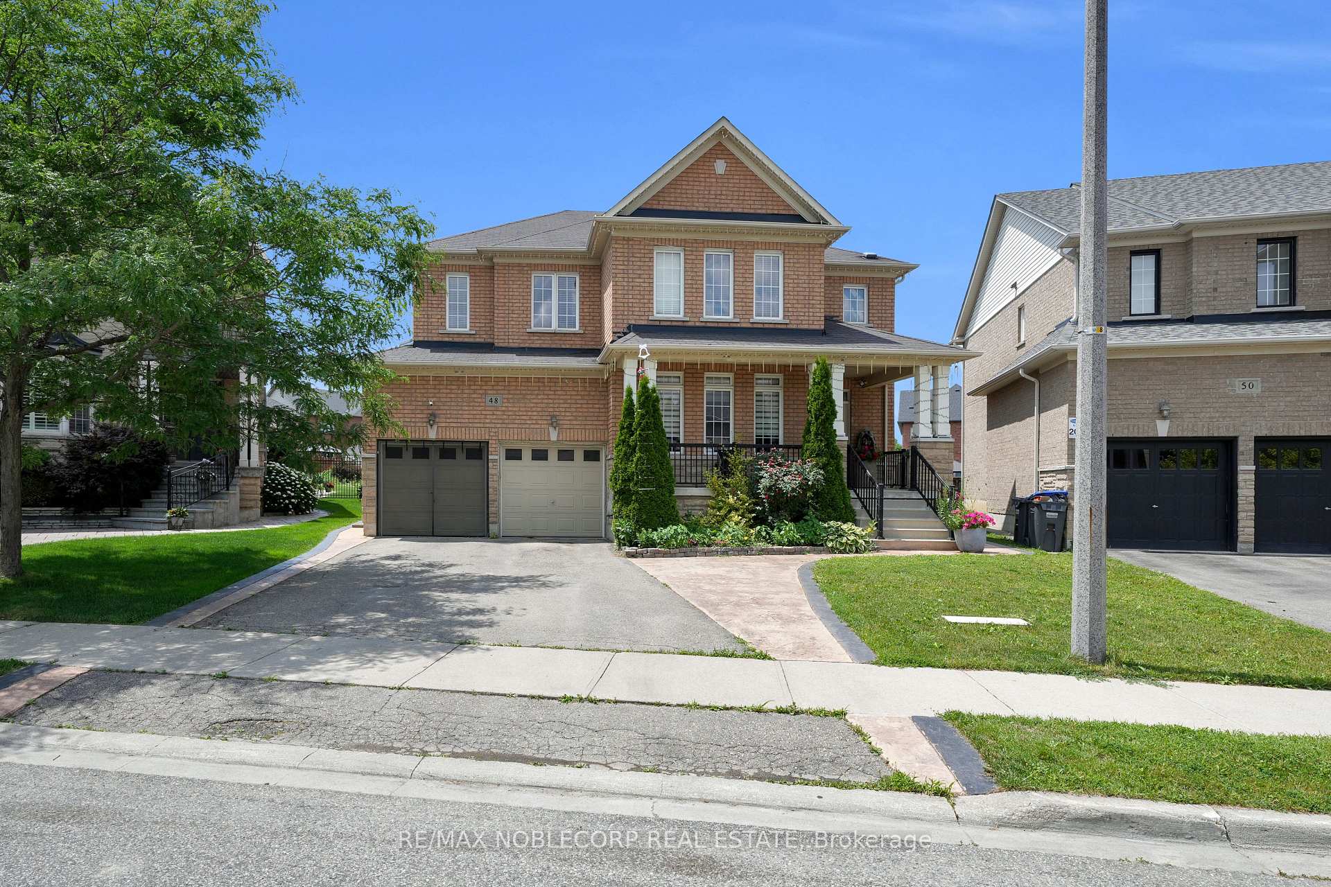 Photo 14 of 48 Monabelle Crescent, Brampton, Vales of Castlemore North — HOMEH