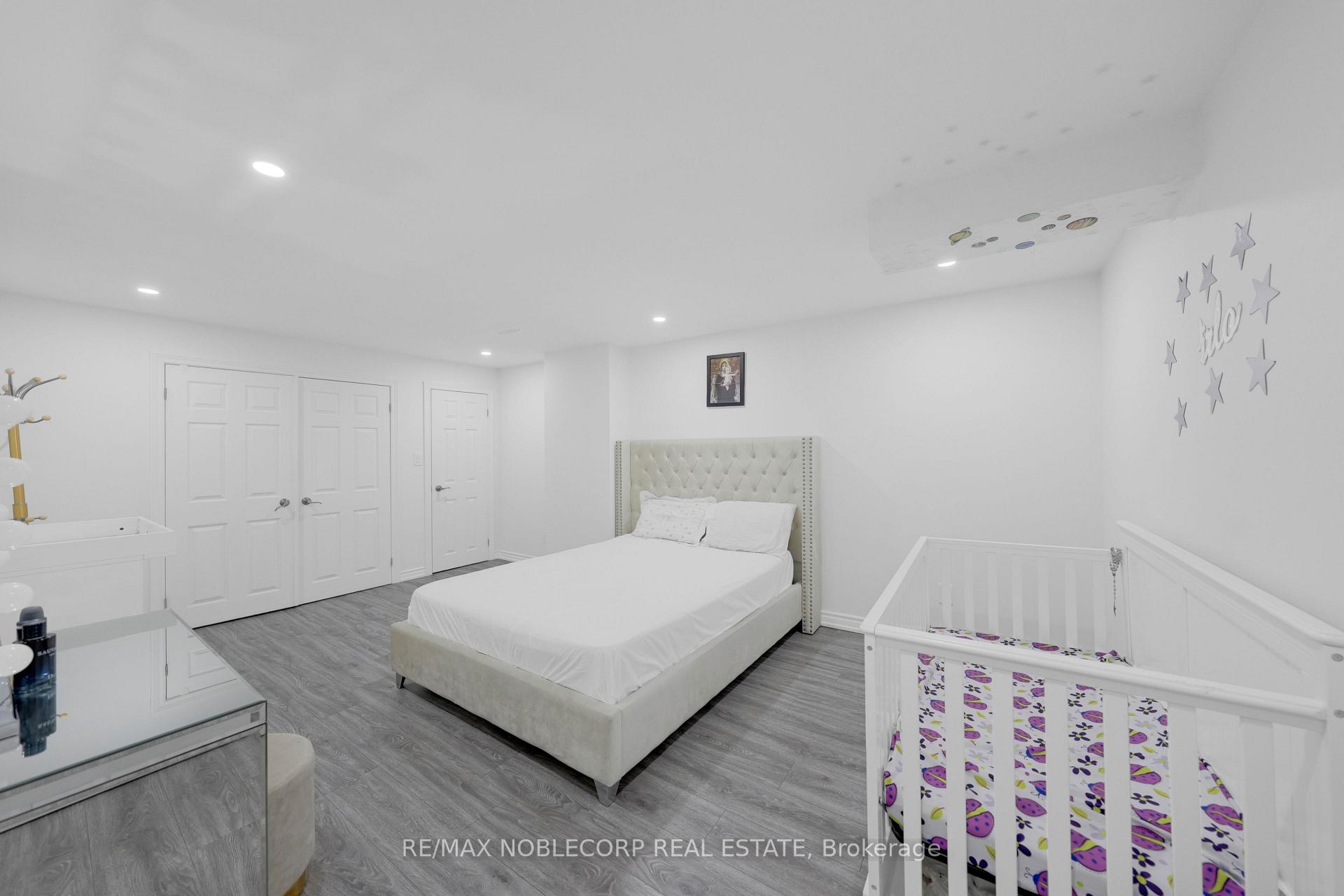 Photo 37 of 48 Monabelle Crescent, Brampton, Vales of Castlemore North — HOMEH