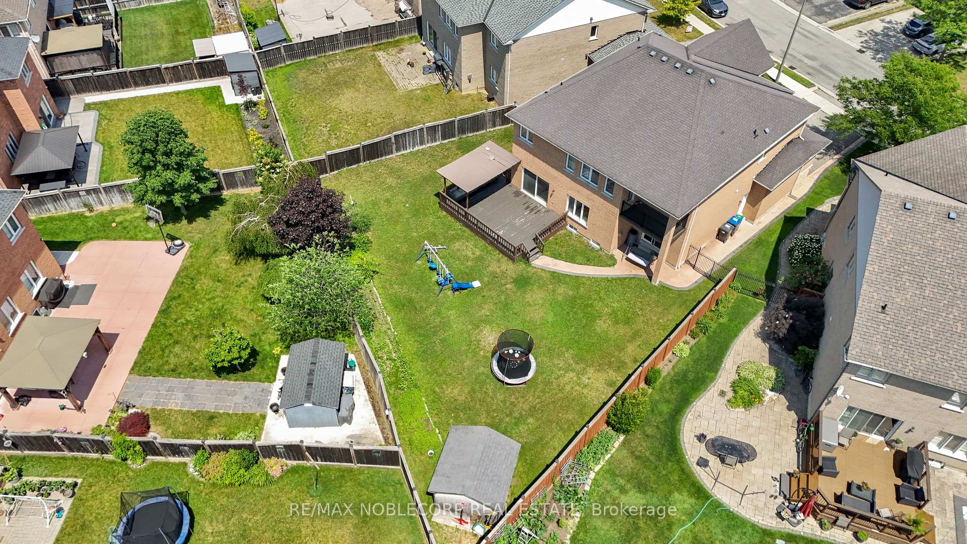 Photo 50 of 48 Monabelle Crescent, Brampton, Vales of Castlemore North — HOMEH