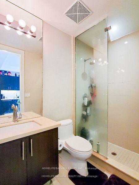 Photo 5 of Unit 924, 39 Queens Quay E, Toronto, Waterfront Communities — HOMEH