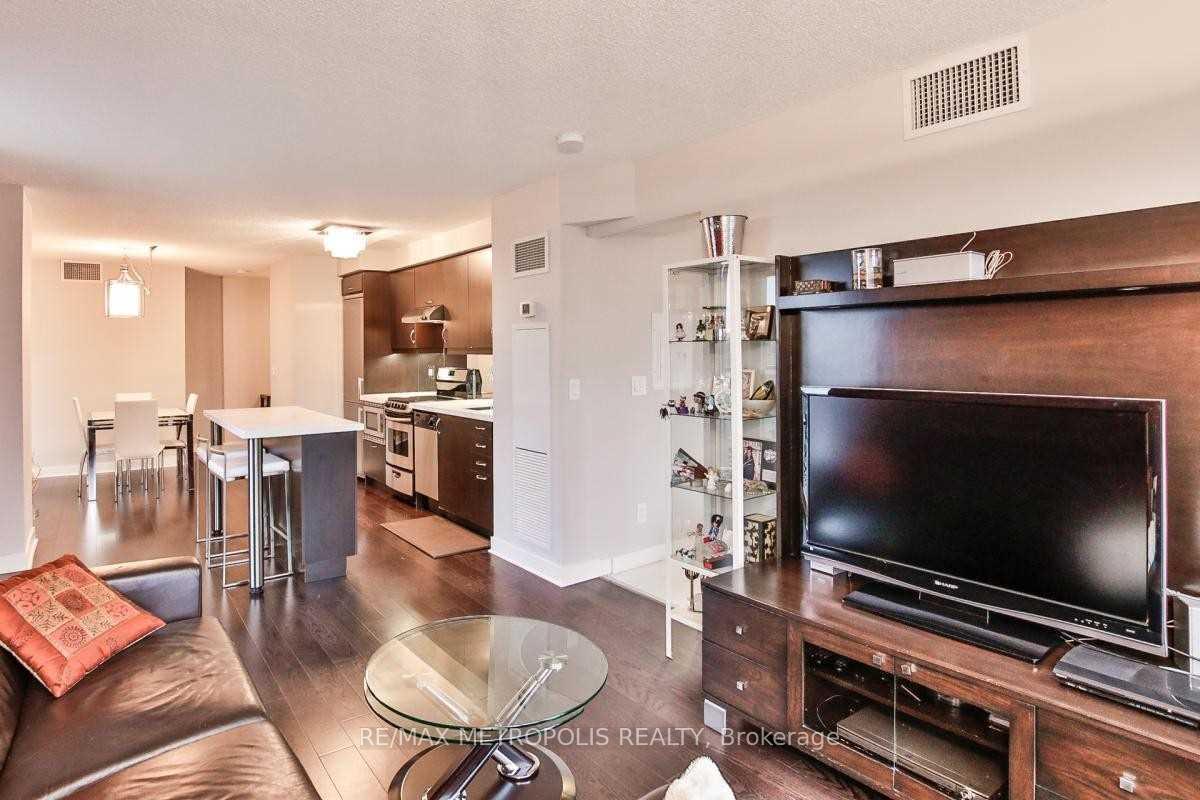 Photo 2 of Unit 1413, 320 Richmond Street E, Toronto, Moss Park — HOMEH