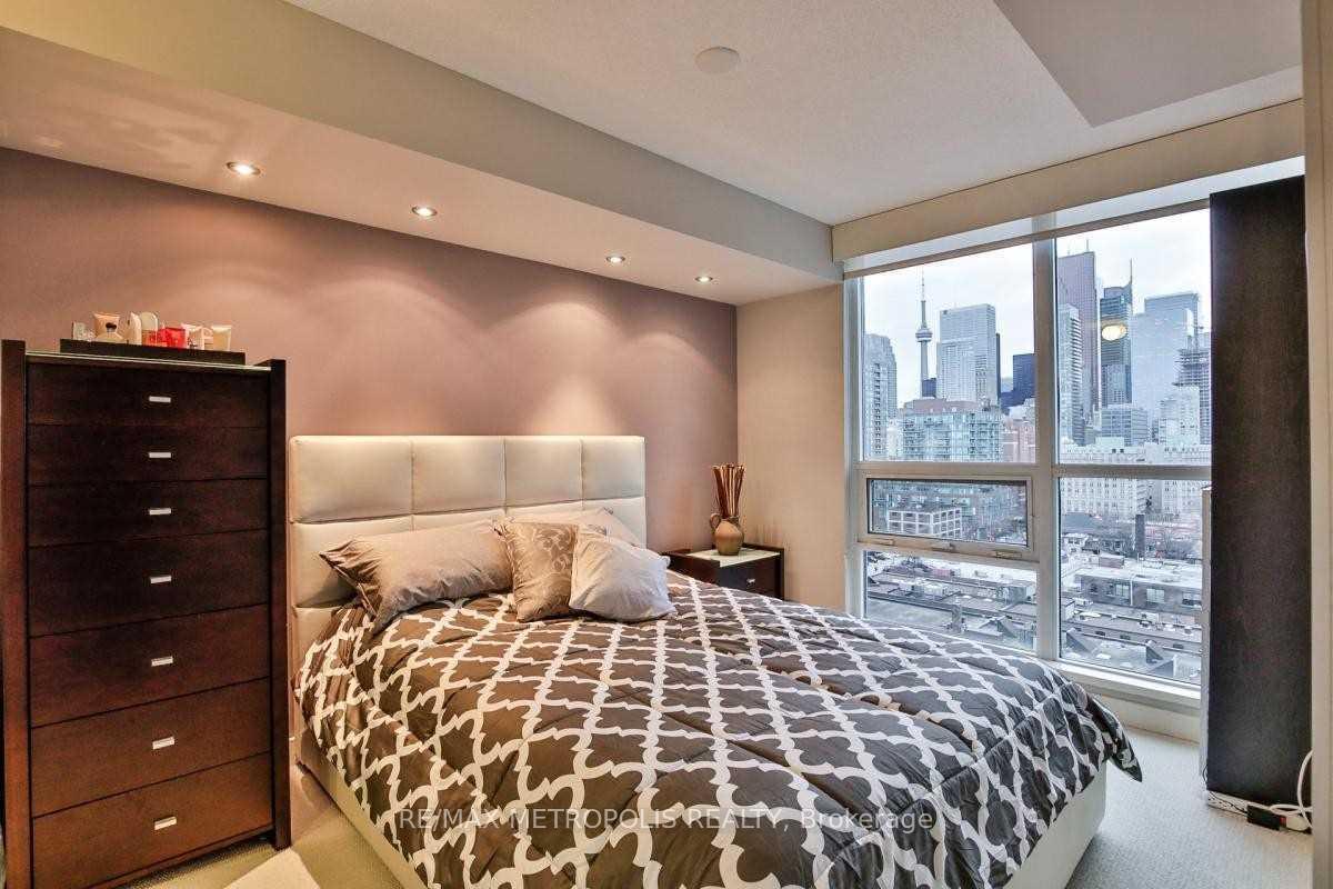 Photo 12 of Unit 1413, 320 Richmond Street E, Toronto, Moss Park — HOMEH