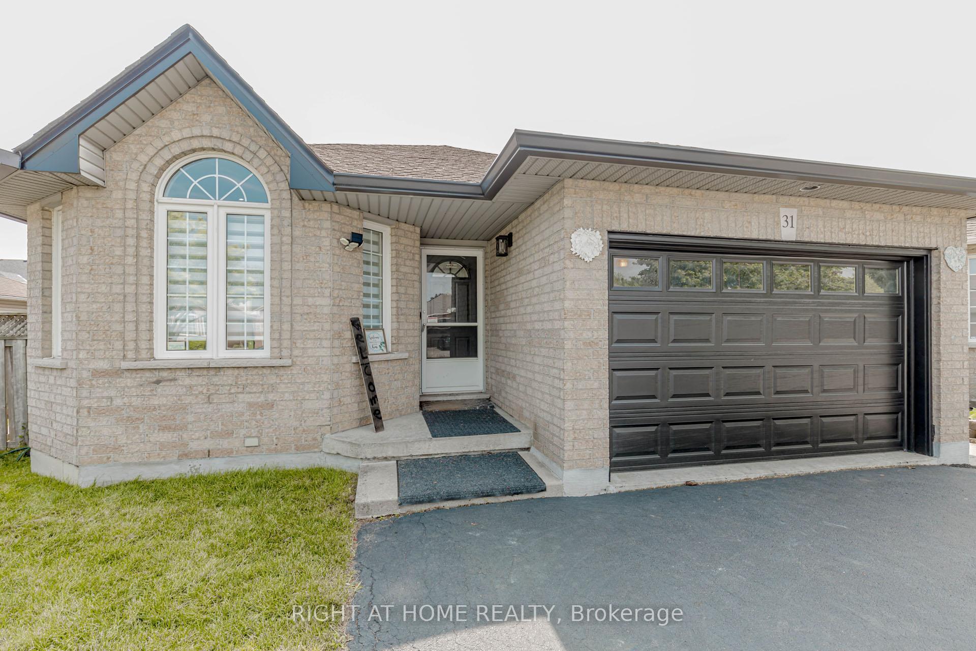 Photo 9 of 31 Massena Drive, Hamilton, Barnstown — HOMEH