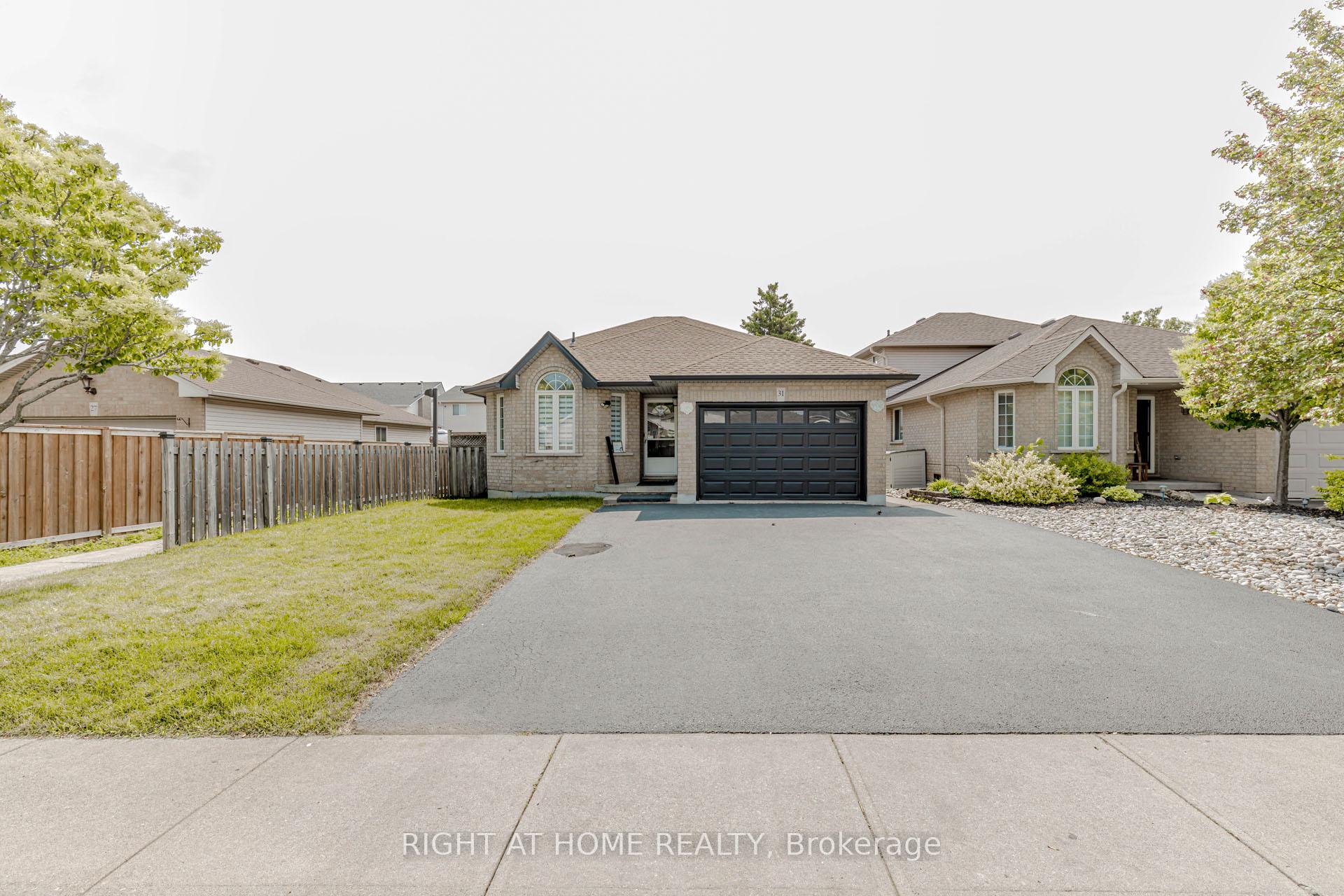 Photo 7 of 31 Massena Drive, Hamilton, Barnstown — HOMEH