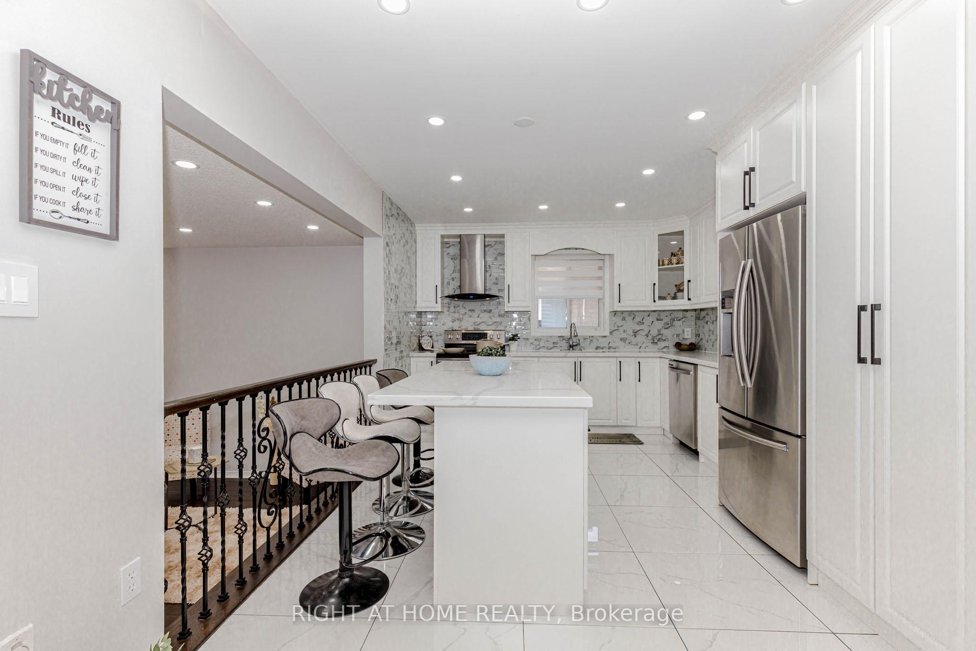 Photo 4 of 31 Massena Drive, Hamilton, Barnstown — HOMEH