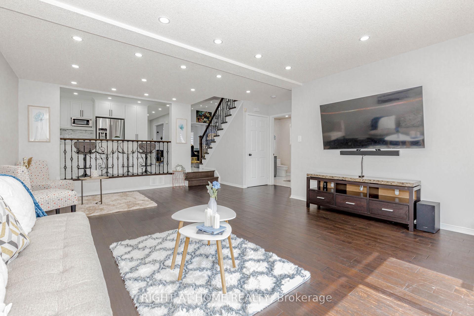 Photo 11 of 31 Massena Drive, Hamilton, Barnstown — HOMEH