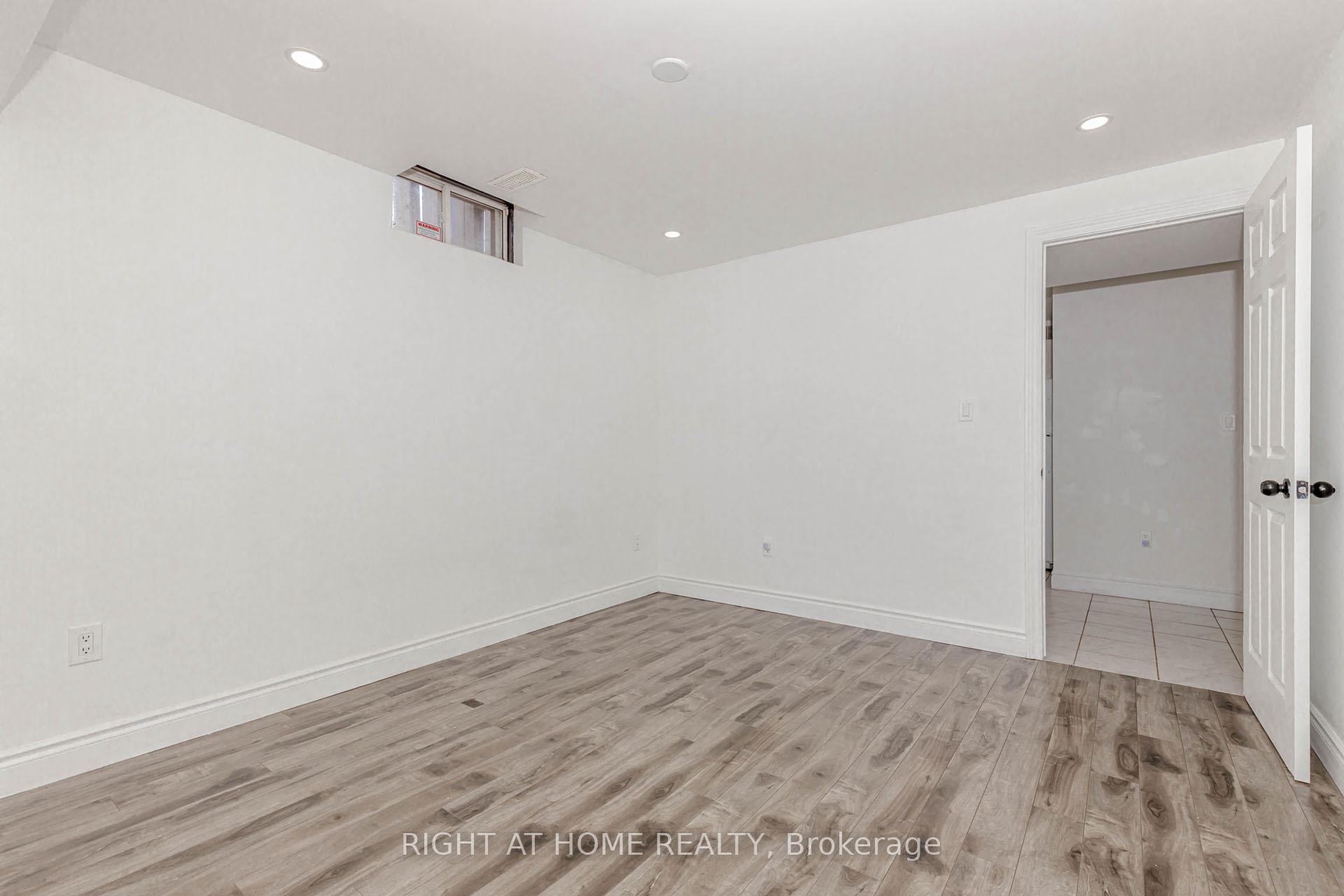 Photo 28 of 31 Massena Drive, Hamilton, Barnstown — HOMEH