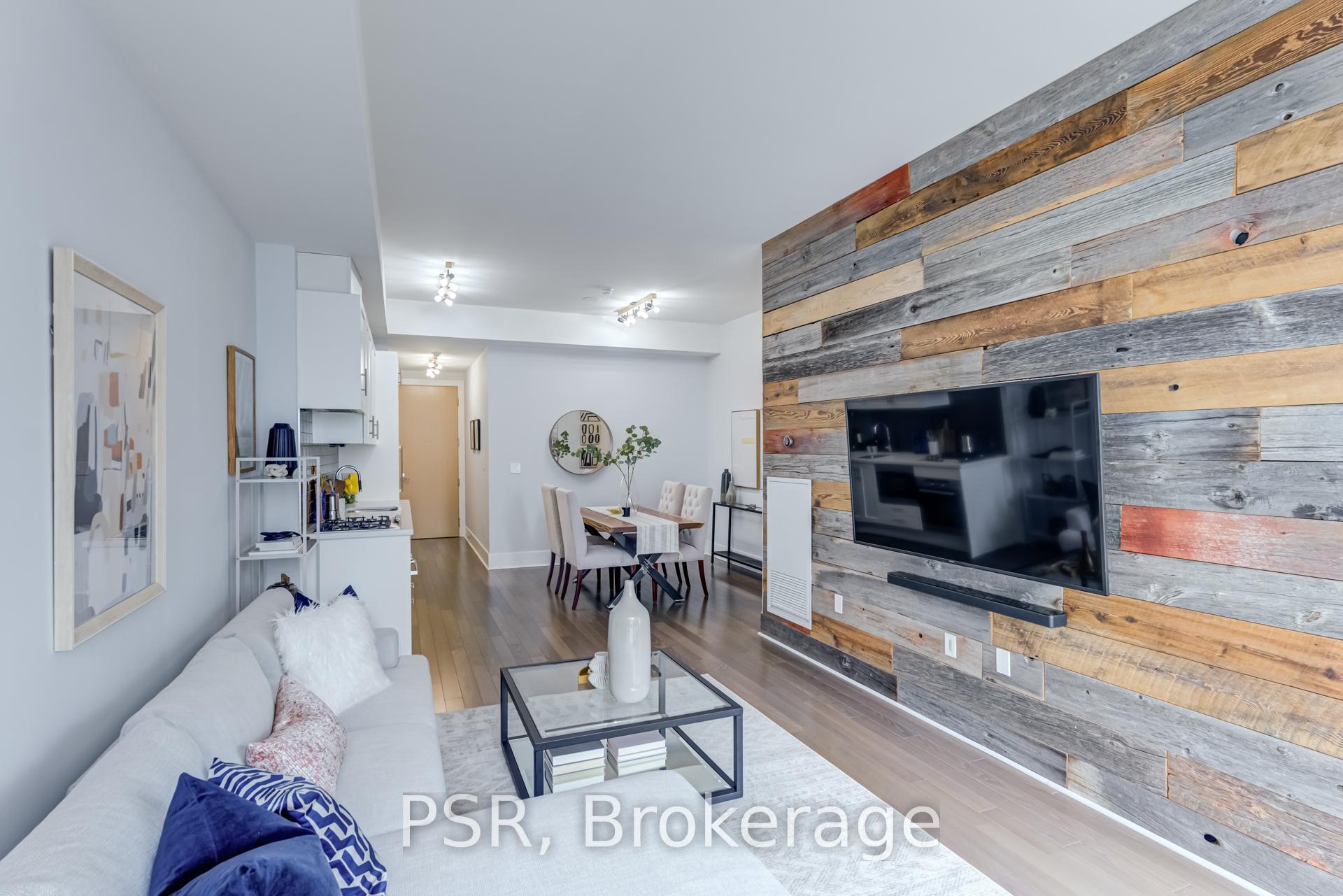 Photo 7 of Unit 627, 29 Queens Quay E, Toronto, Waterfront Communities — HOMEH