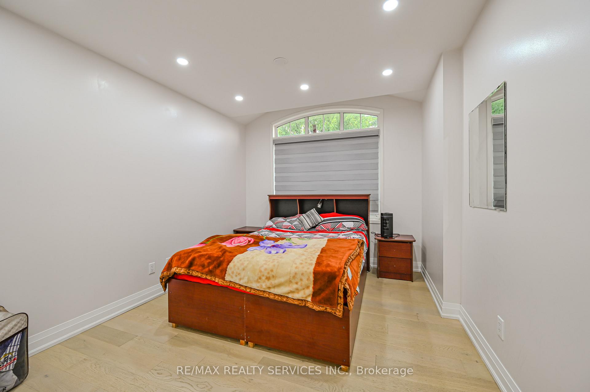 Photo 31 of 119 Crown Victoria Drive, Brampton, Fletcher's Meadow — HOMEH