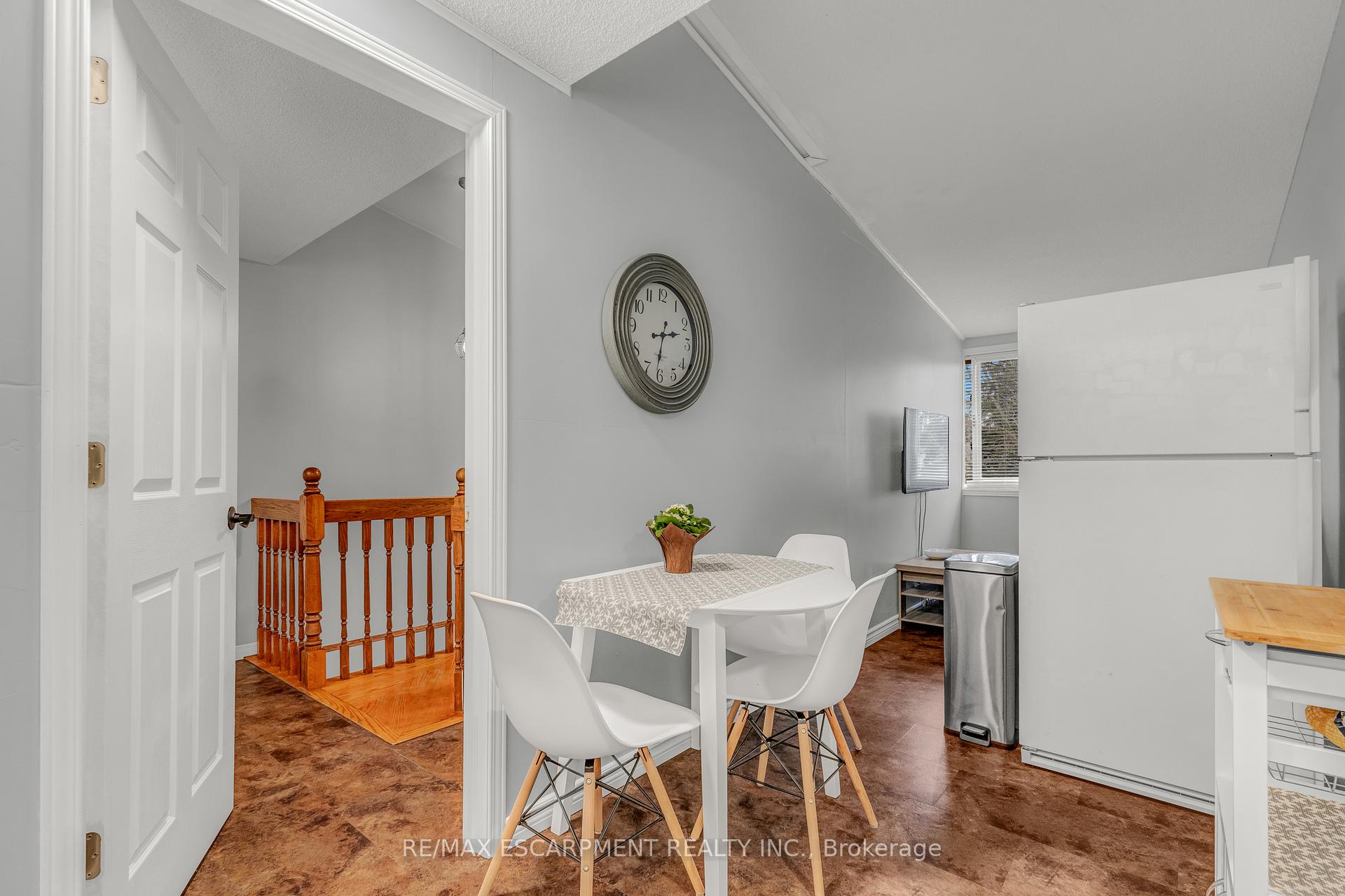 Photo 24 of 82 Rymal Road E, Hamilton, Allison — HOMEH