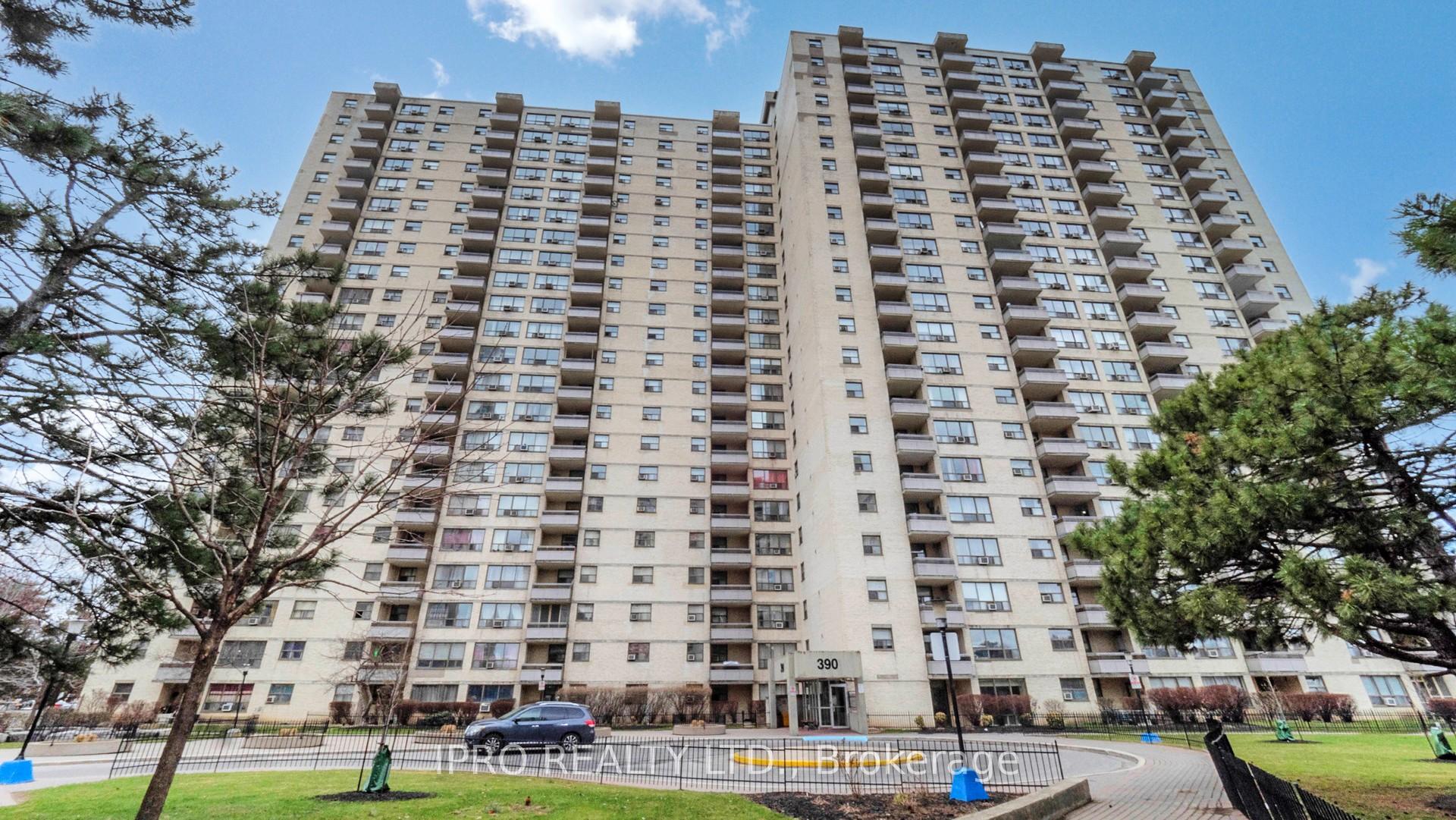 Front of Unit 909, 390 Dixon Road