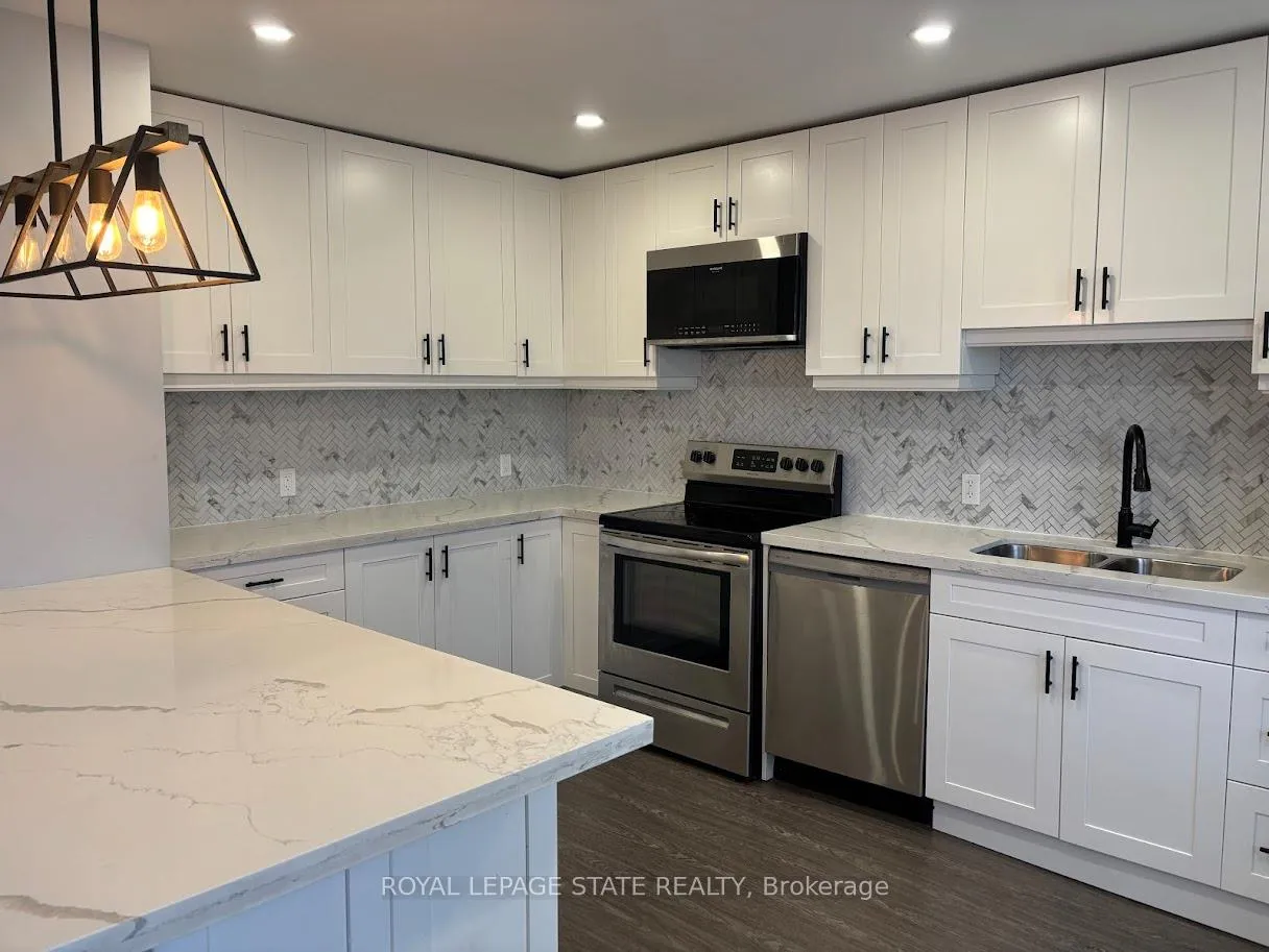 Photo 2 of 373 East 27th Street, Hamilton, Burkholme — HOMEH