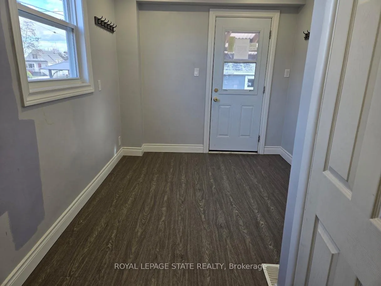 Photo 9 of 373 East 27th Street, Hamilton, Burkholme — HOMEH