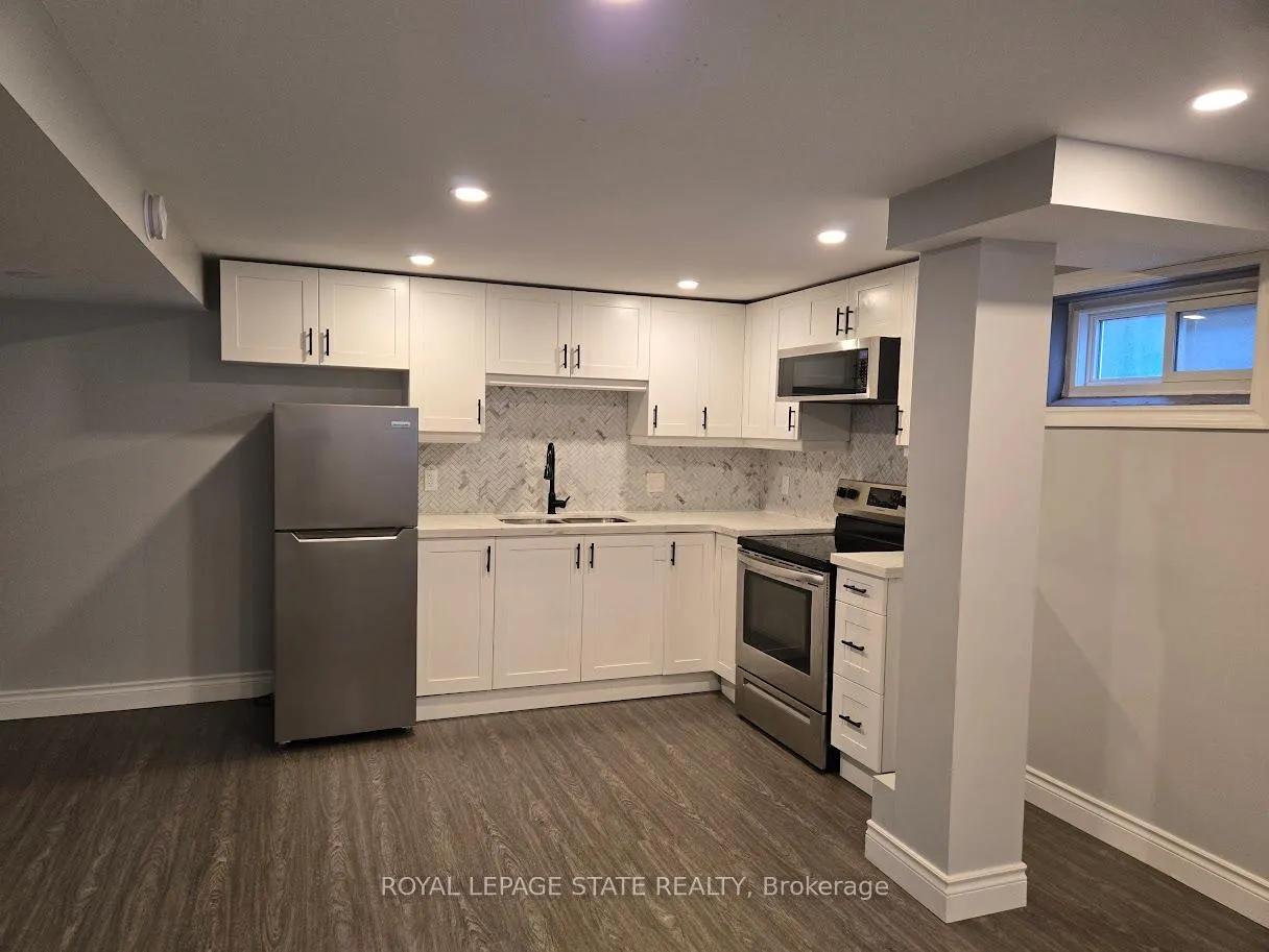 Photo 14 of 373 East 27th Street, Hamilton, Burkholme — HOMEH