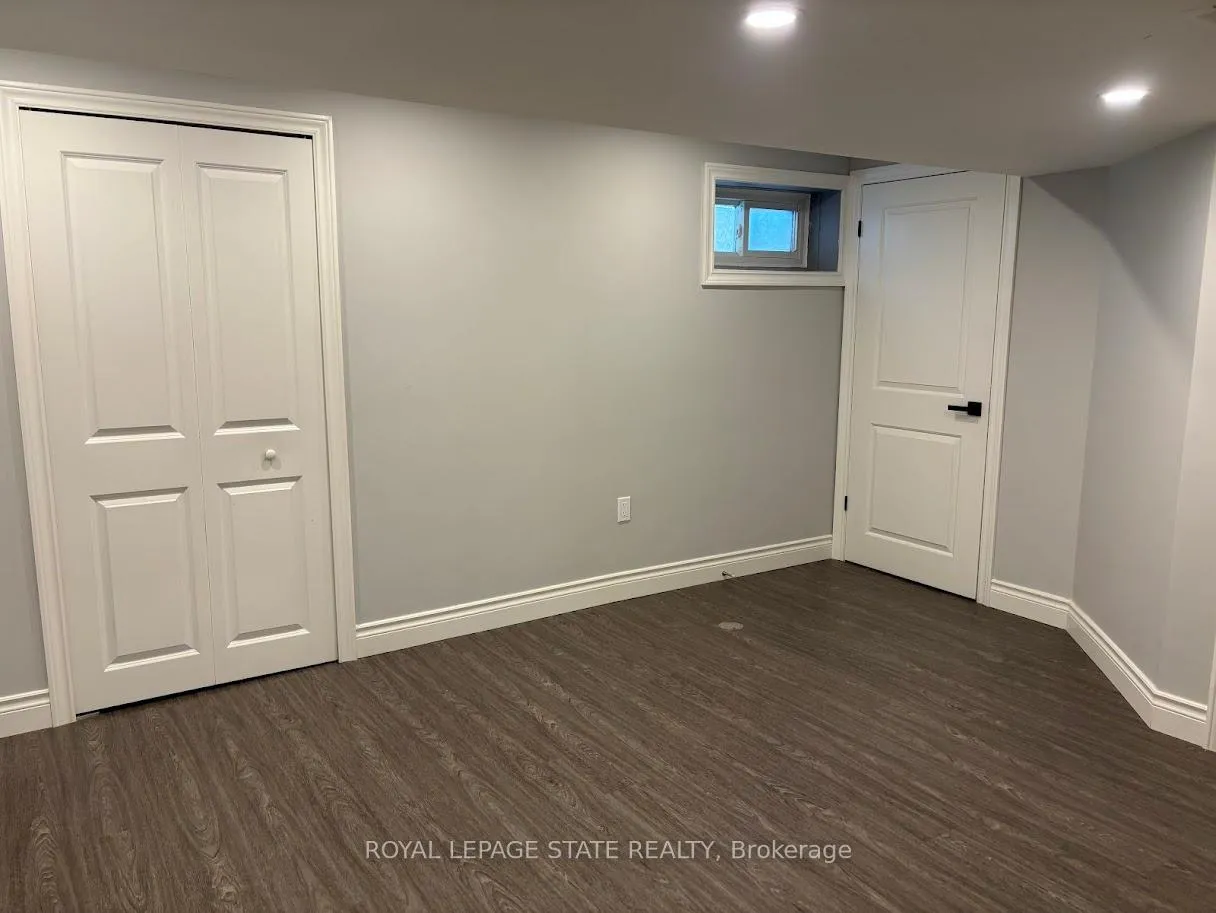 Photo 23 of 373 East 27th Street, Hamilton, Burkholme — HOMEH