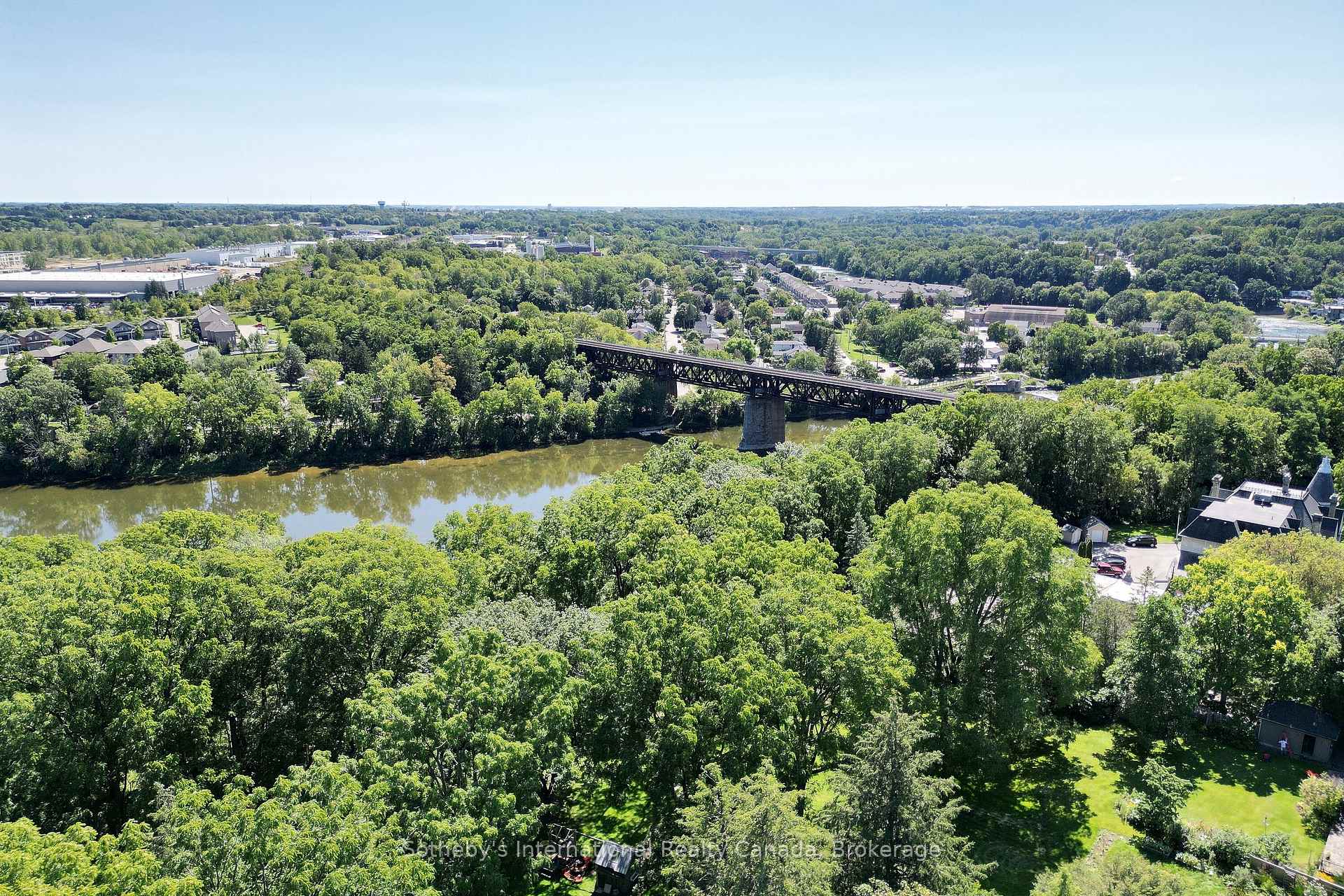 Photo 21 of 199 Grand River Street, Brant, Paris — HOMEH