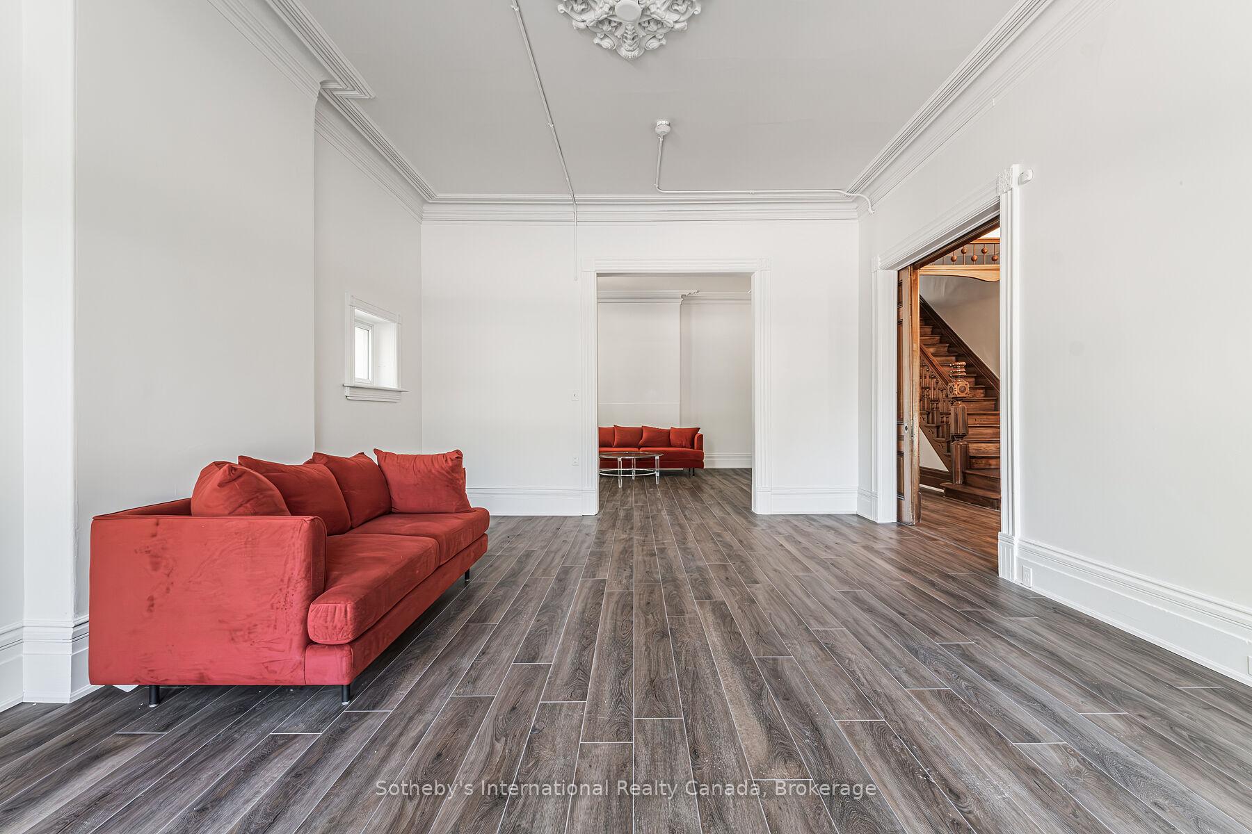 Photo 7 of 199 Grand River Street, Brant, Paris — HOMEH