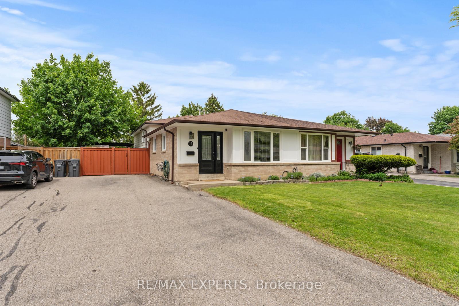 Photo 2 of 14 Graymar Road, Brampton, Northgate — HOMEH