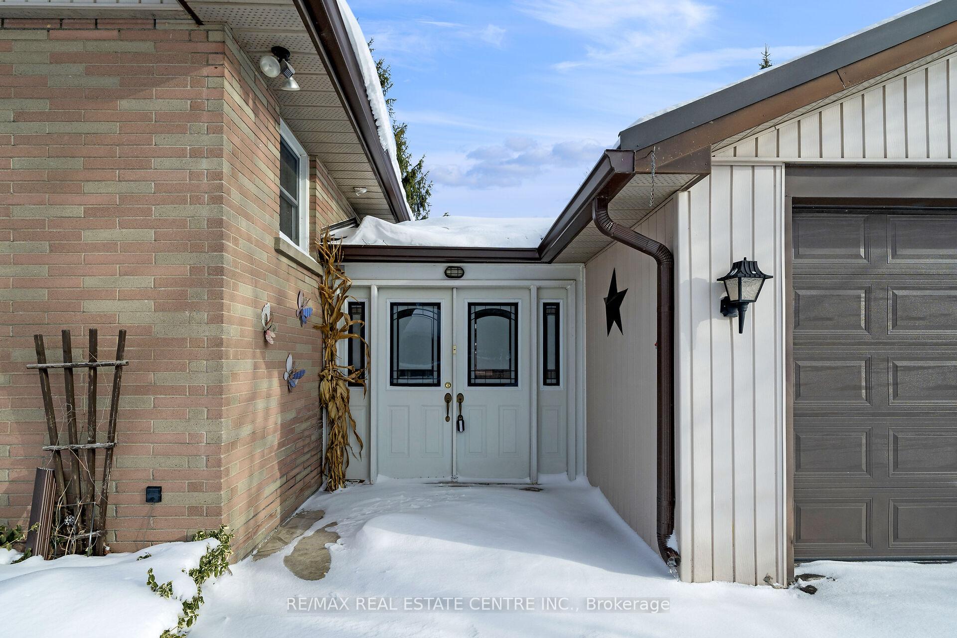 Photo 7 of 9 Dundas Street E, Erin — HOMEH