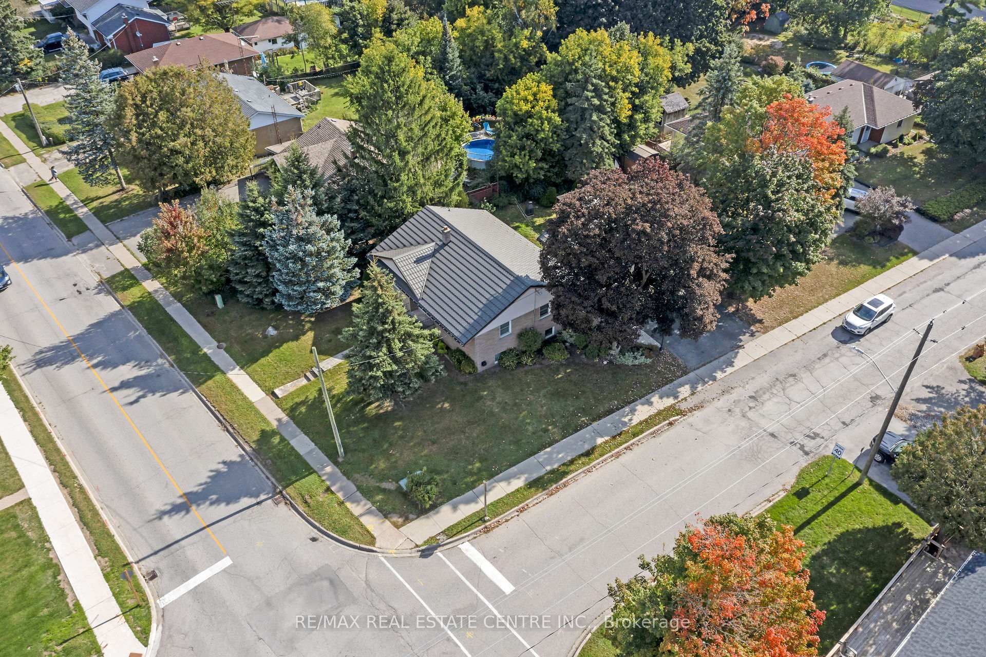 Photo 9 of 9 Dundas Street E, Erin — HOMEH