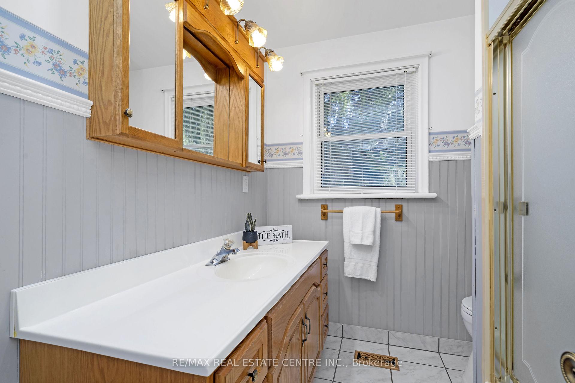Photo 24 of 9 Dundas Street E, Erin — HOMEH