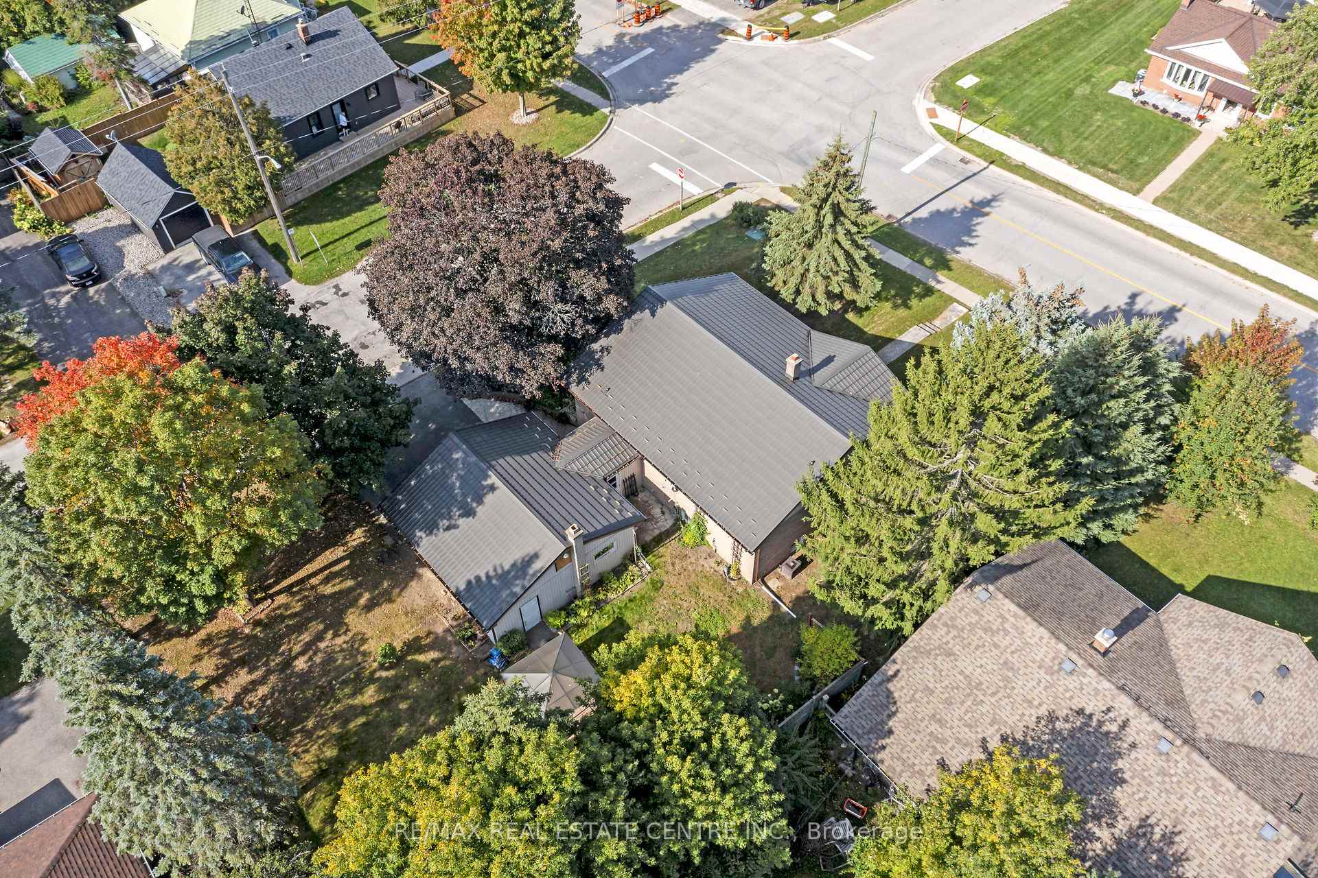 Photo 34 of 9 Dundas Street E, Erin — HOMEH