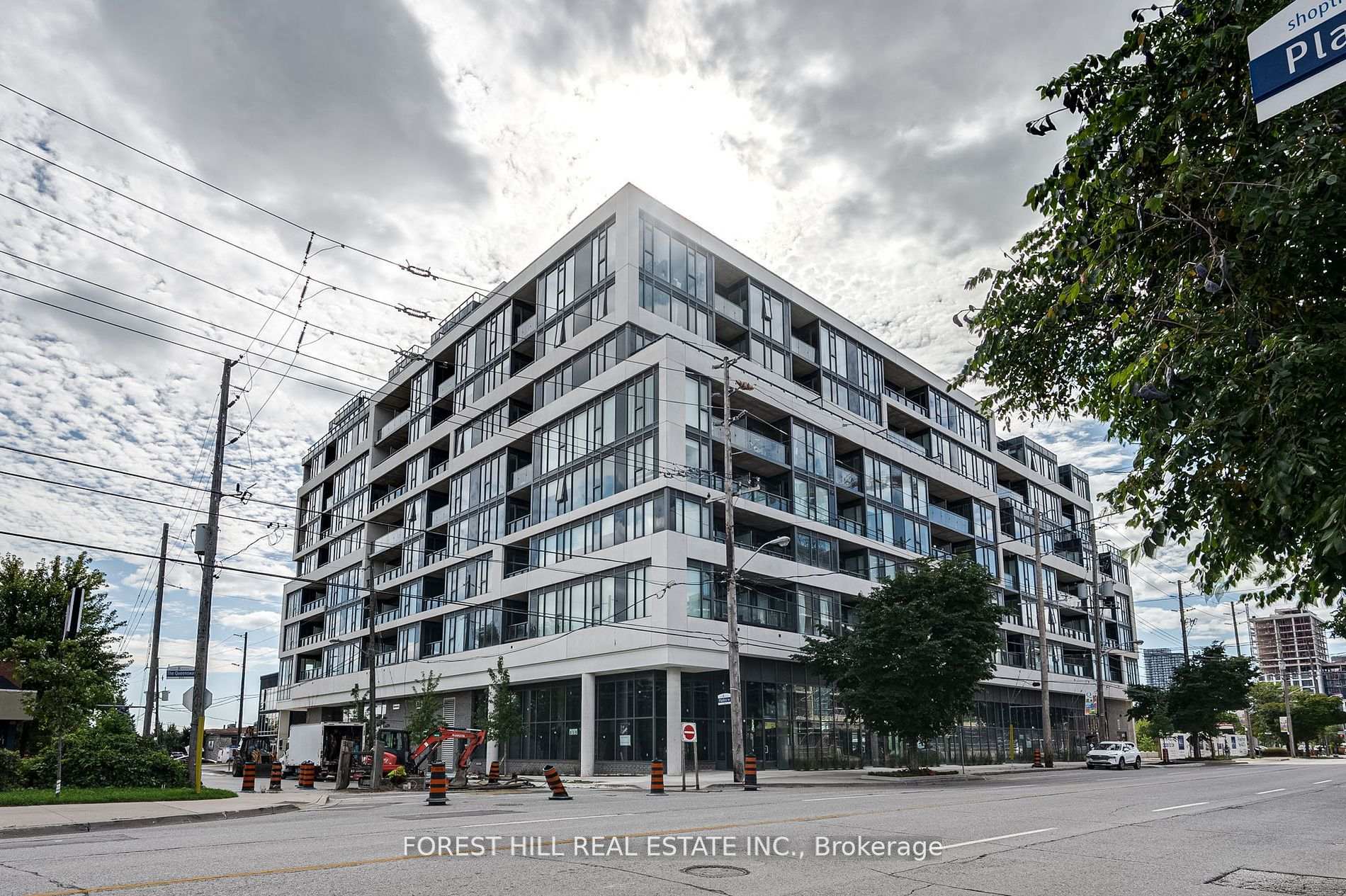 Front of Unit 201, 859 The Queensway