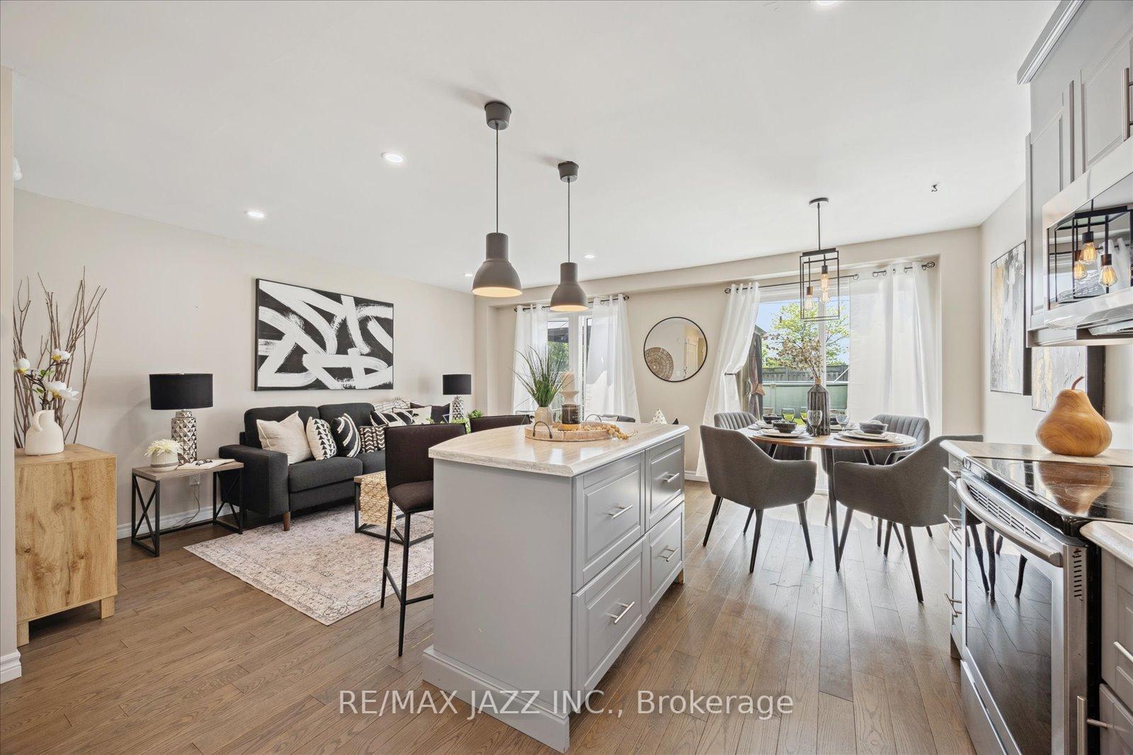 Photo 12 of 75 Turnberry Crescent, Clarington, Courtice — HOMEH
