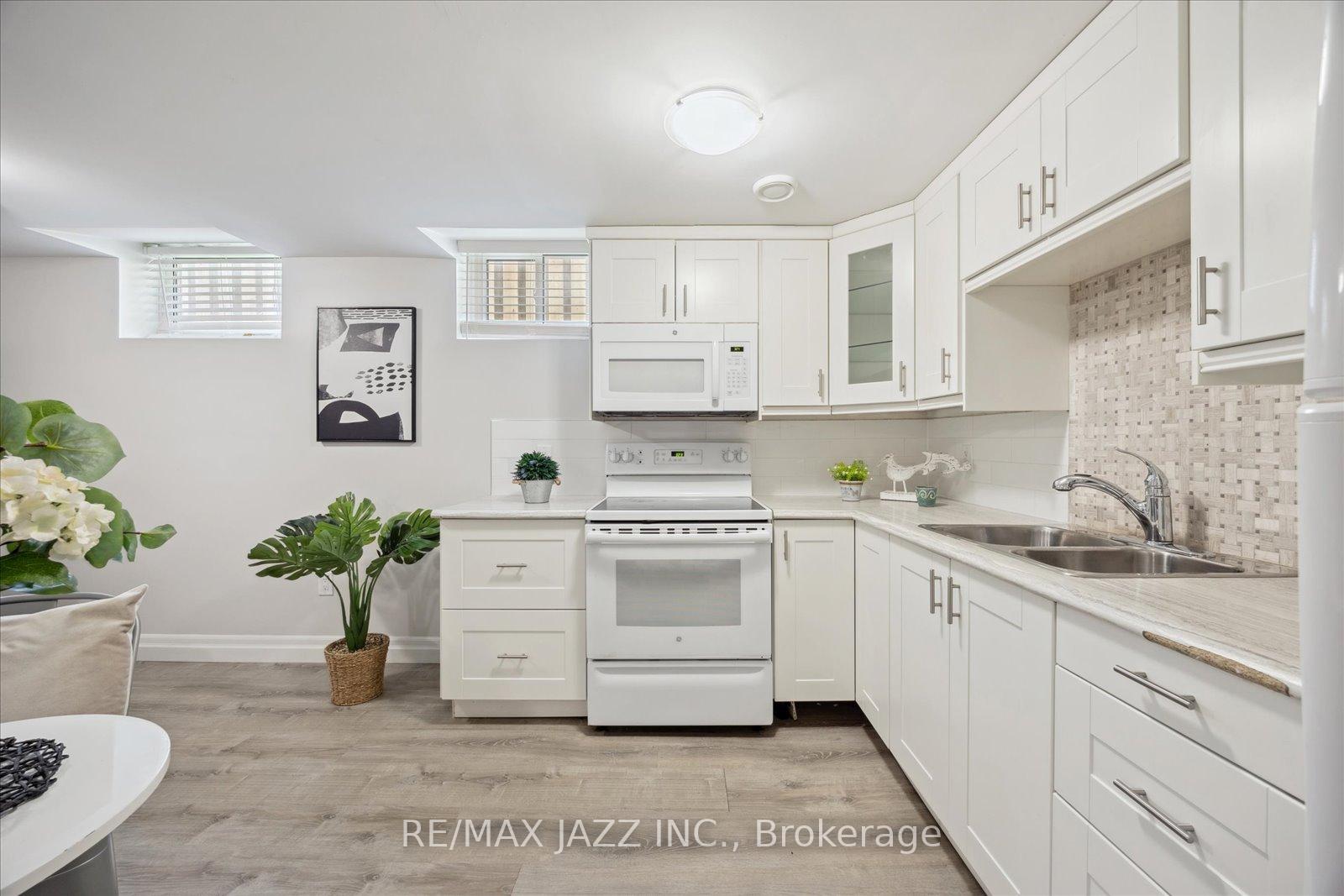 Photo 31 of 75 Turnberry Crescent, Clarington, Courtice — HOMEH