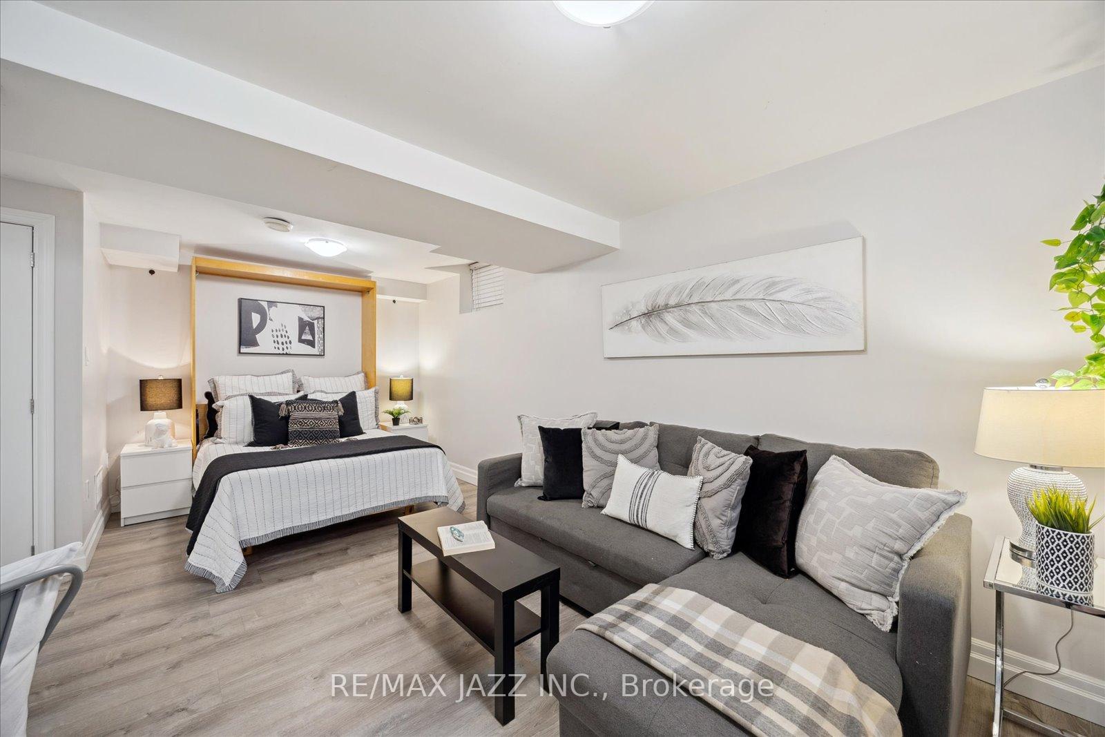 Photo 34 of 75 Turnberry Crescent, Clarington, Courtice — HOMEH