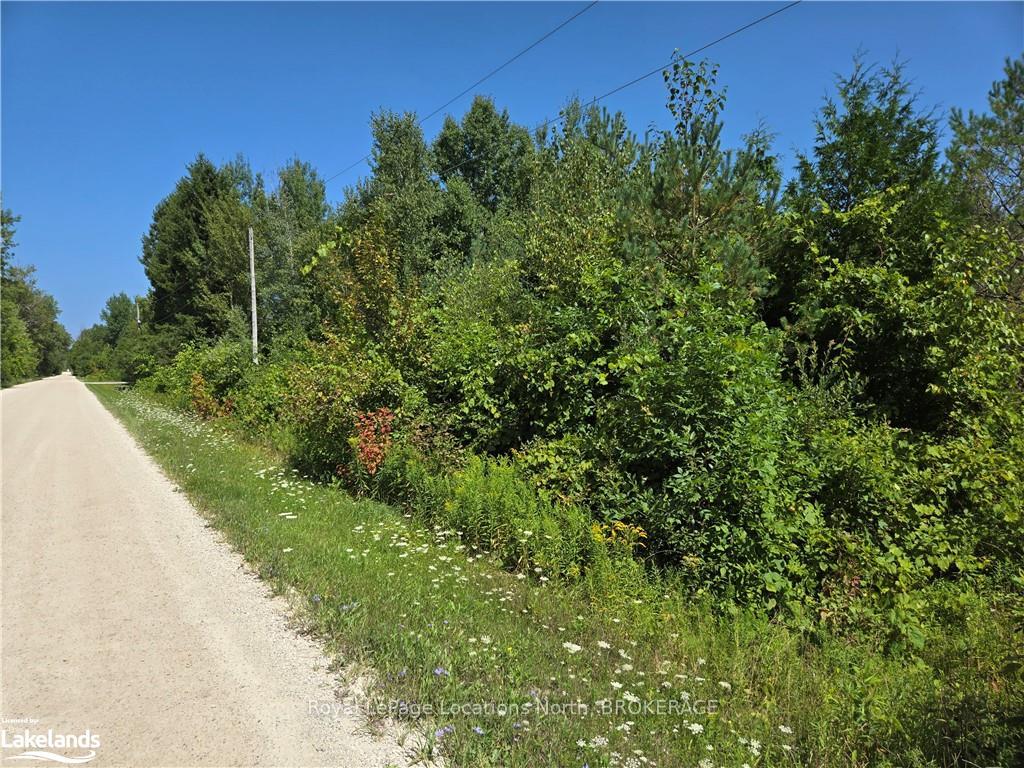 Photo 2 of 2149 Fifth Concession Road N, Clearview, Rural Clearview — HOMEH