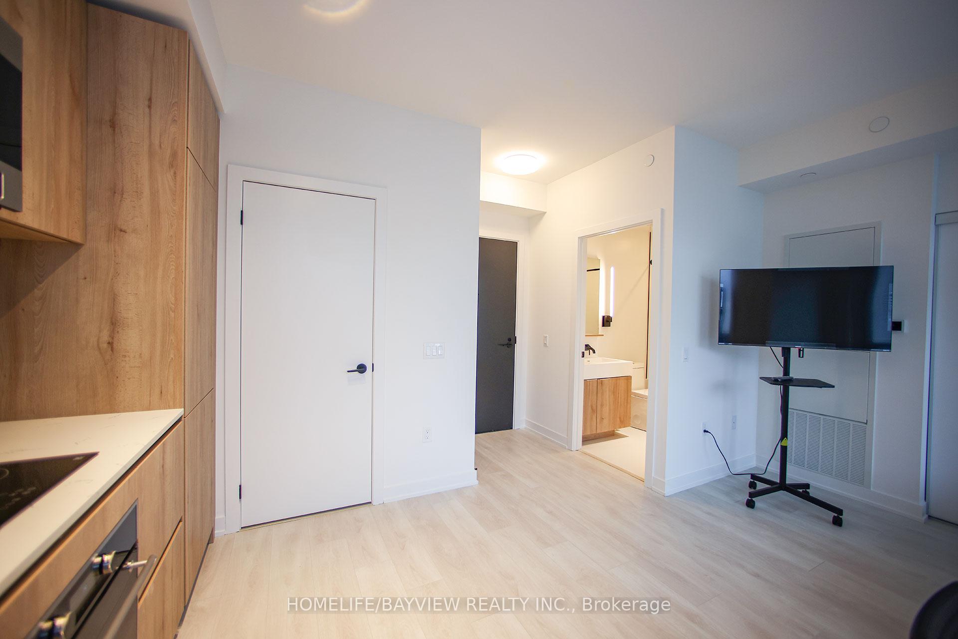 Photo 15 of Unit PH03, 117 Broadway Avenue, Toronto, Mount Pleasant West — HOMEH